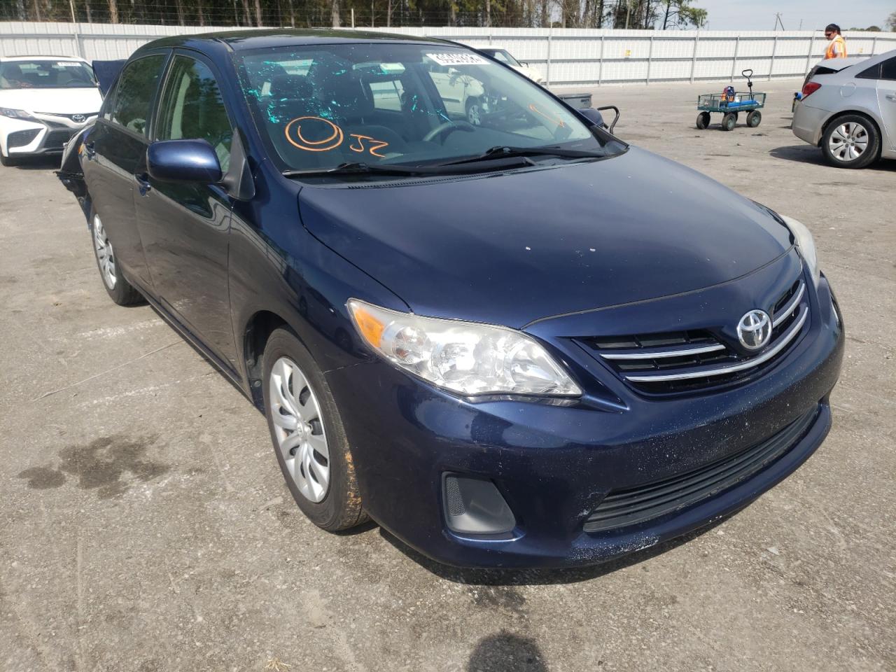 TOYOTA COROLLA BA 2013 with VIN 2T1BU4EE3DC051688 - Photo from auction