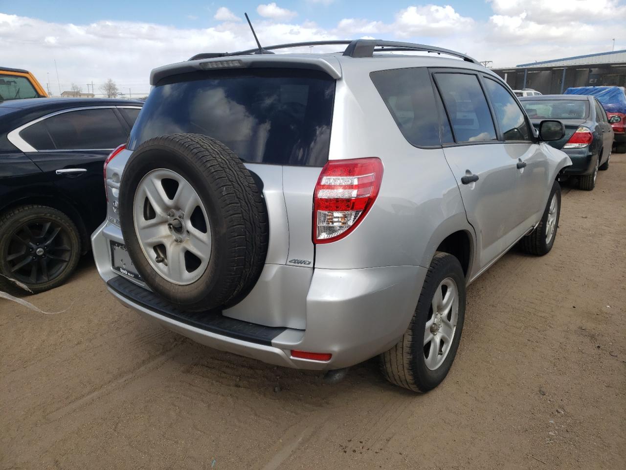 Photo 4 from auction – 2010 TOYOTA RAV4 with VIN 2T3BF4DV1AW055512