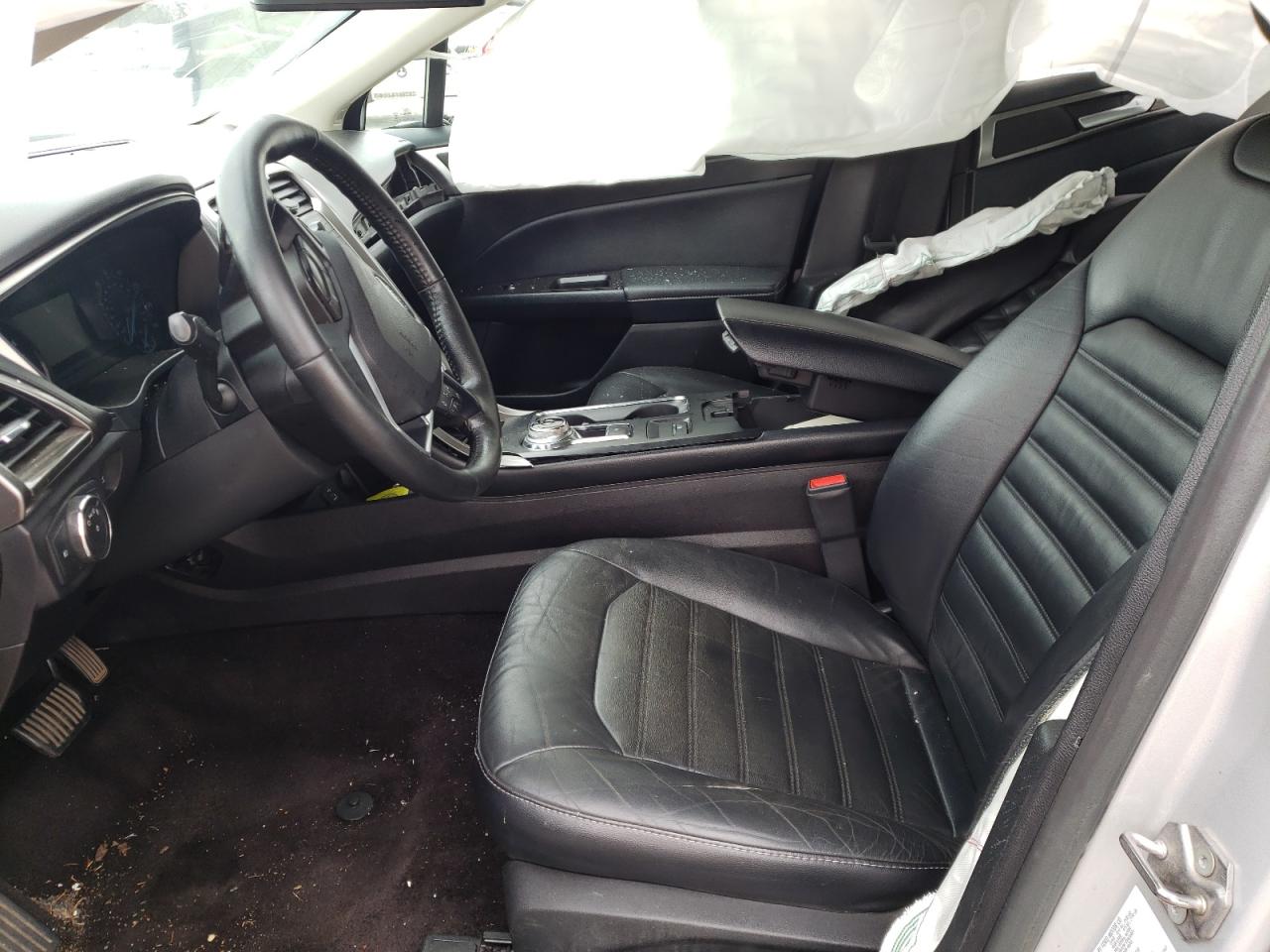 Photo 5 from auction – 2017 FORD FUSION SE with VIN 3FA6P0HD7HR129352