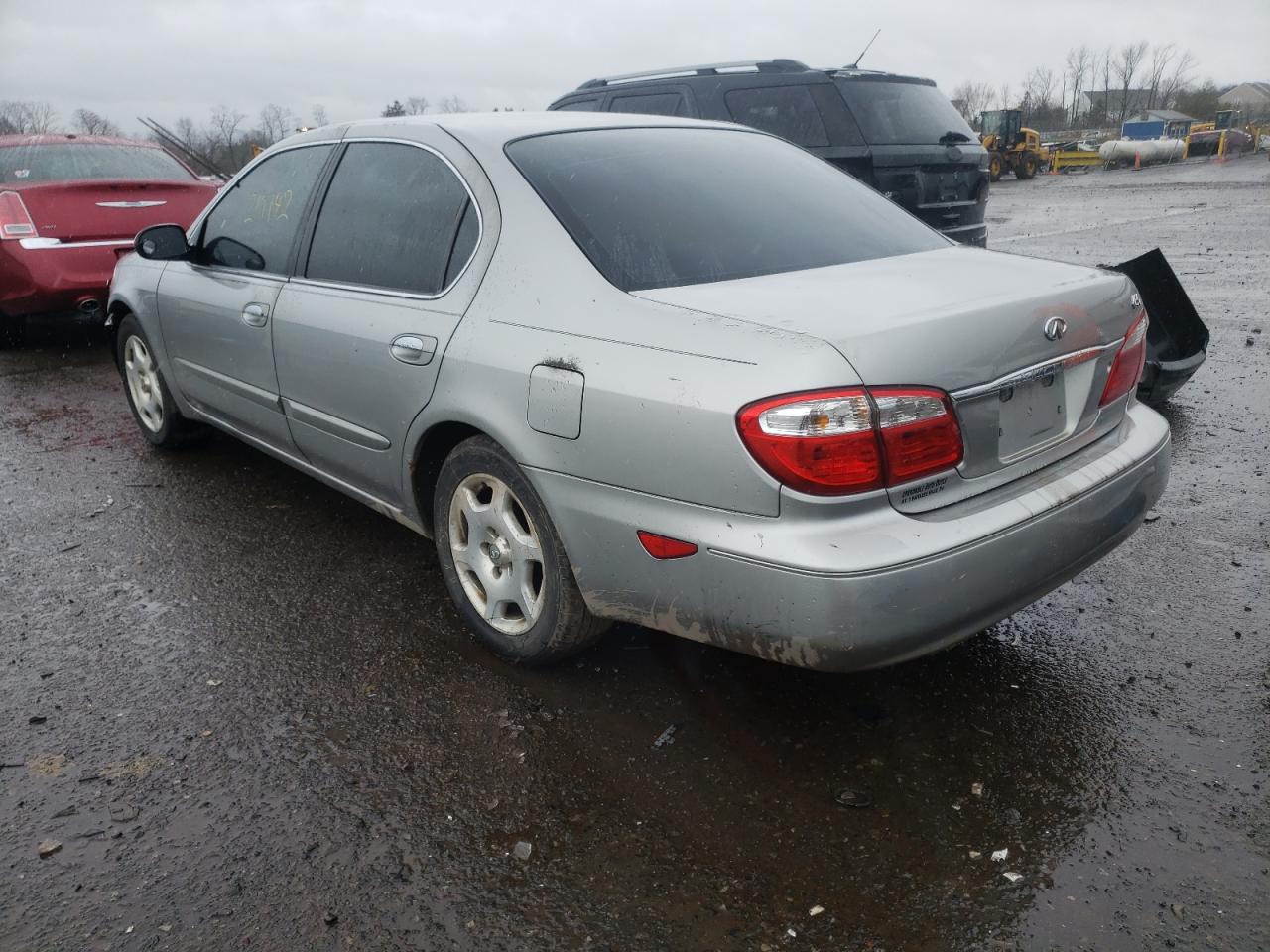 Photo 3 from auction – 2000 INFINITI I30 with VIN JNKCA31A2YT209574