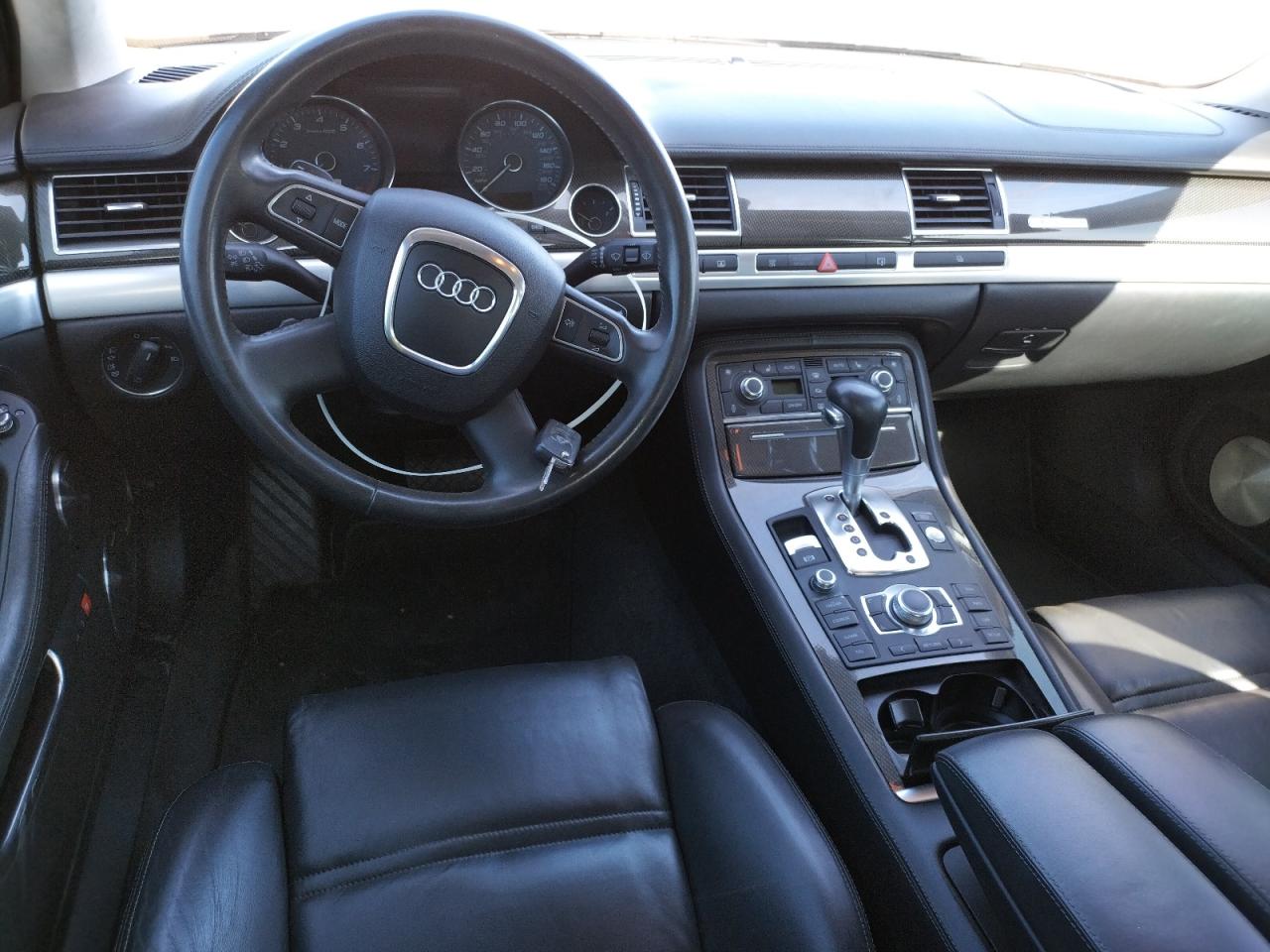 Photo 9 from auction – 2009 AUDI S8 with VIN WAUPN94E49N001594