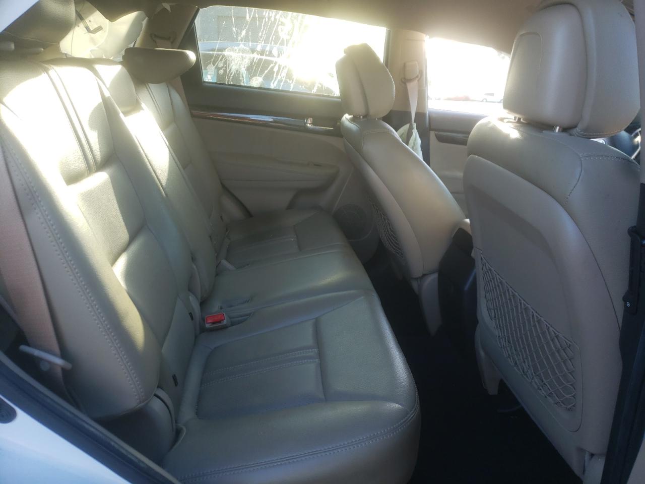 Photo 6 from auction – 2012 KIA SORENTO BA with VIN 5XYKT3A18CG215536
