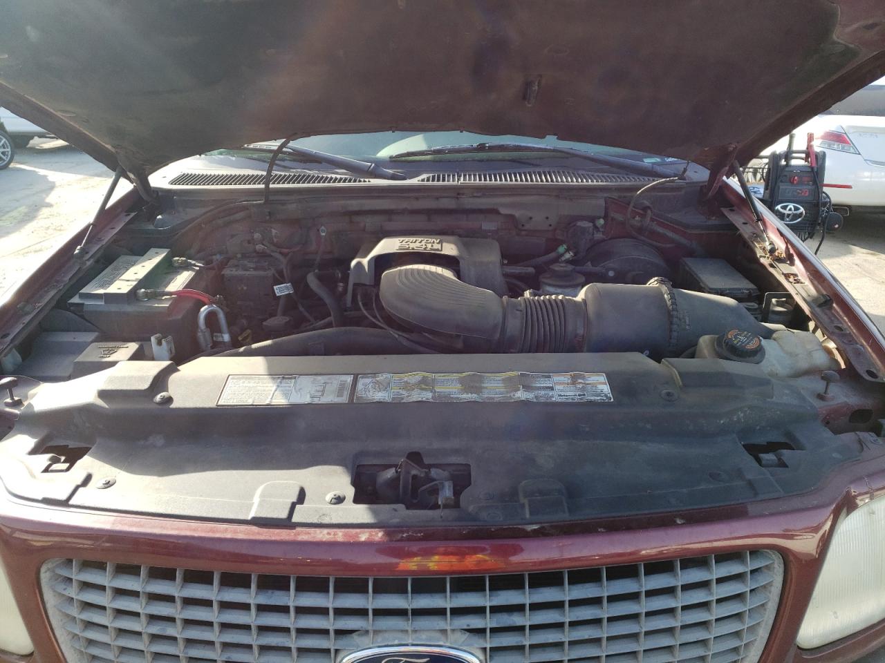 Photo 7 from auction – 2000 FORD EXPEDITION with VIN 1FMFU18L9YLC45064