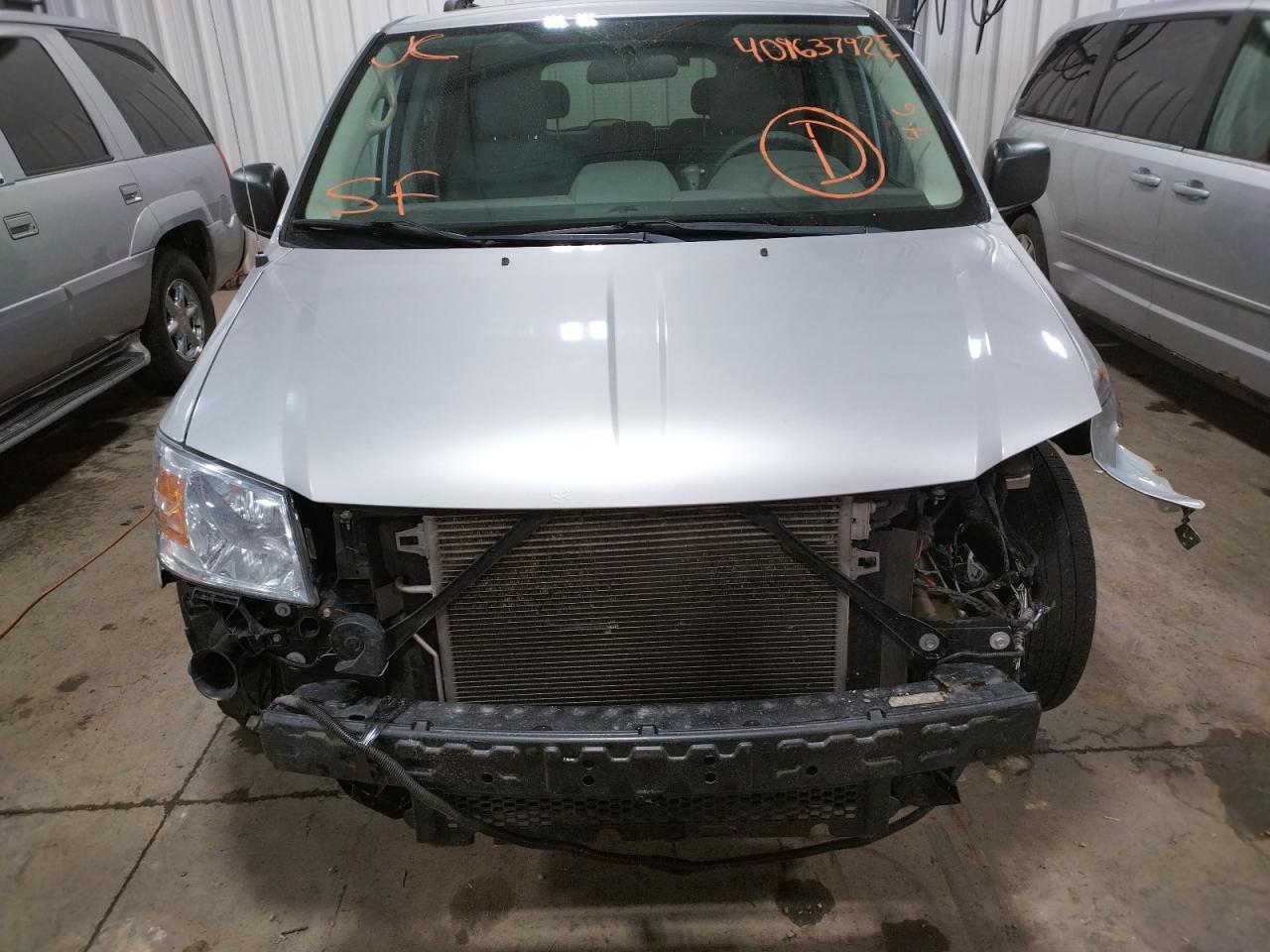 Photo 9 from auction – 2010 DODGE GRAND CARA with VIN 2D4RN3D15AR385787