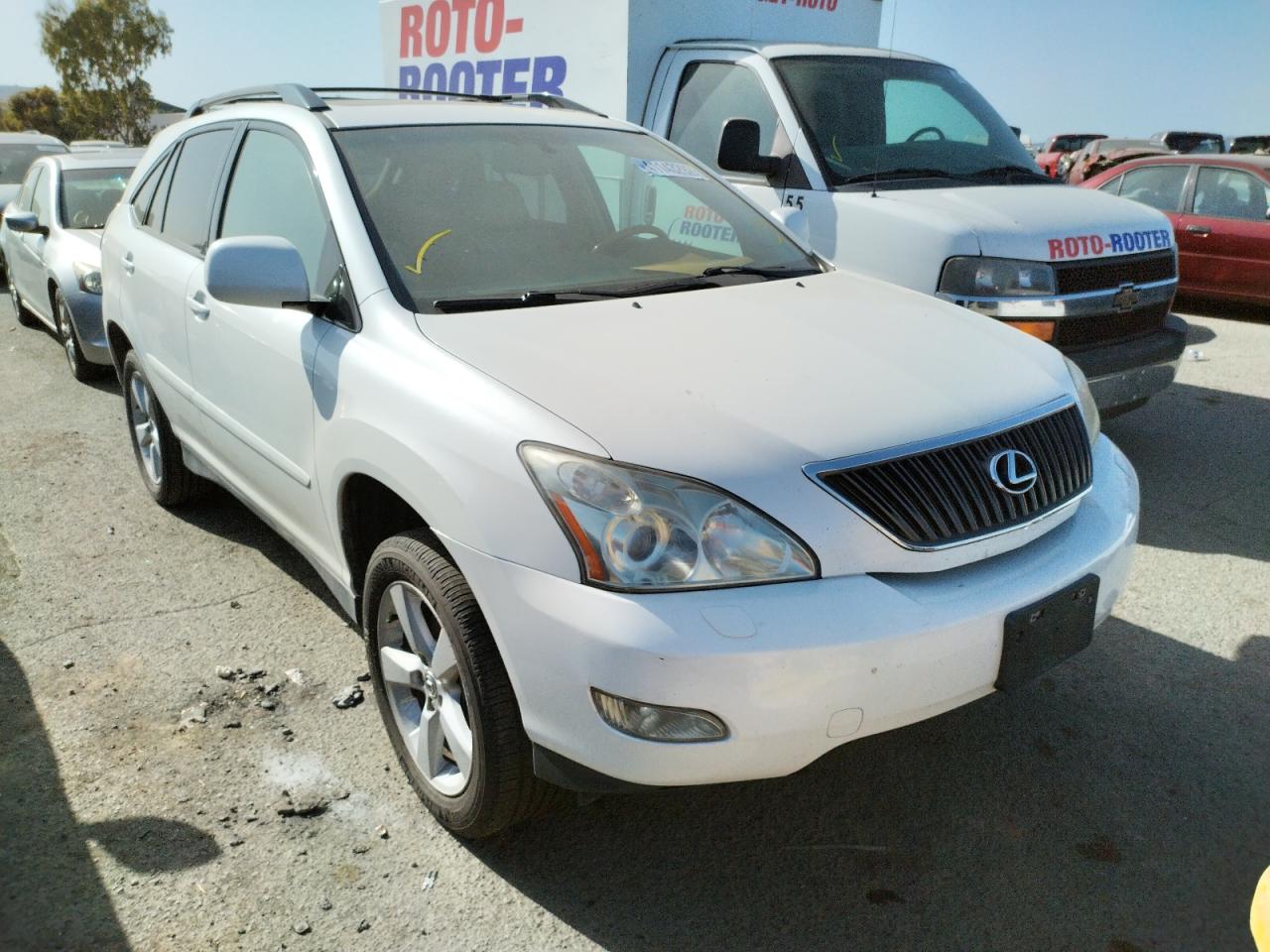 LEXUS RX 330 2006 with VIN 2T2HA31U46C093649 - Photo from auction