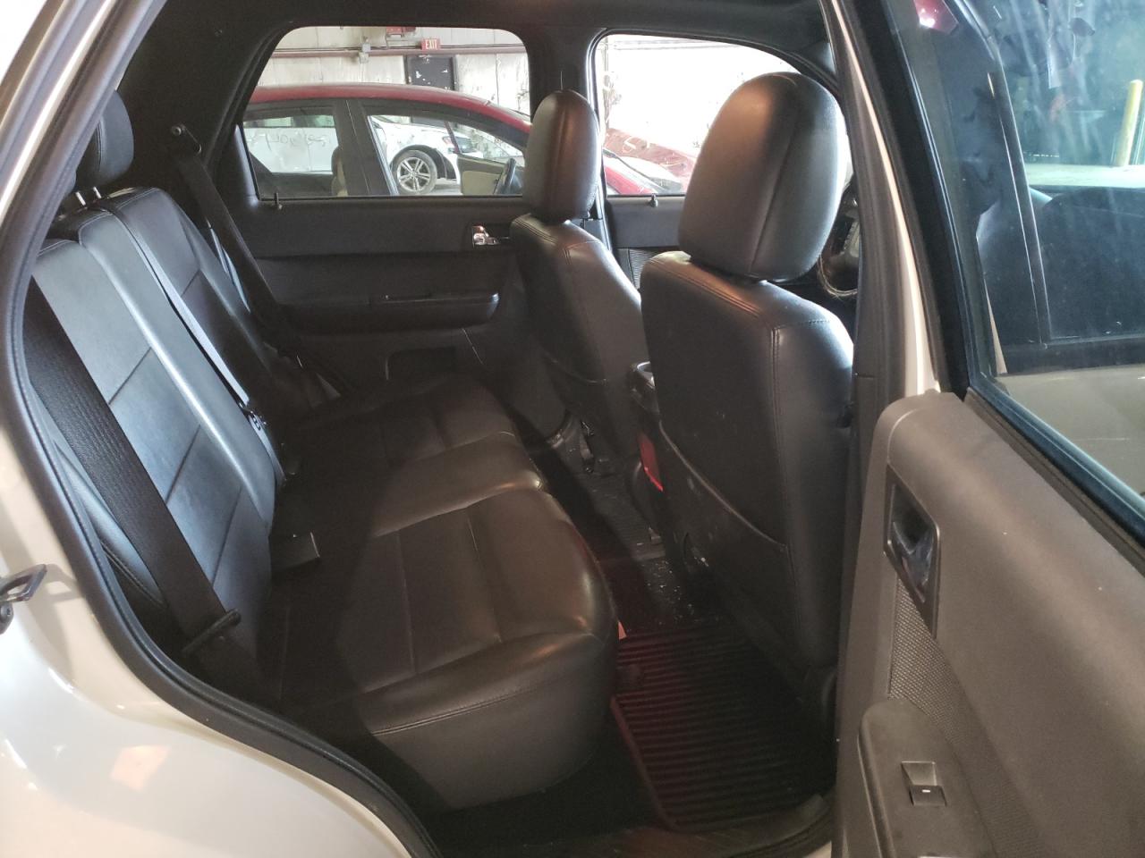 Photo 6 from auction – 2012 FORD ESCAPE LIM with VIN 1FMCU9EG3CKA63125