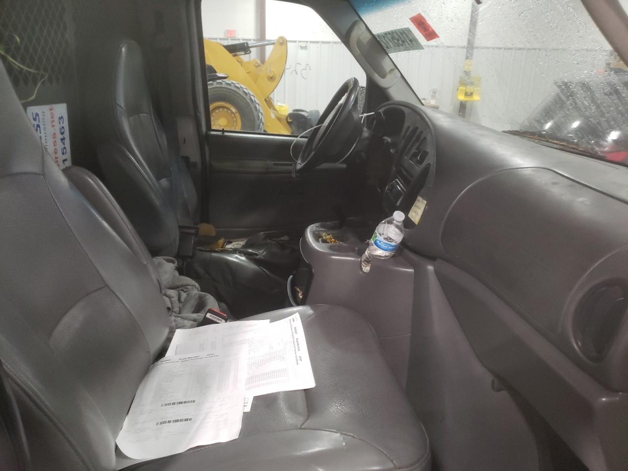 Photo 5 from auction – 2005 FORD ECONOLINE with VIN 1FTSS34L15HB15644