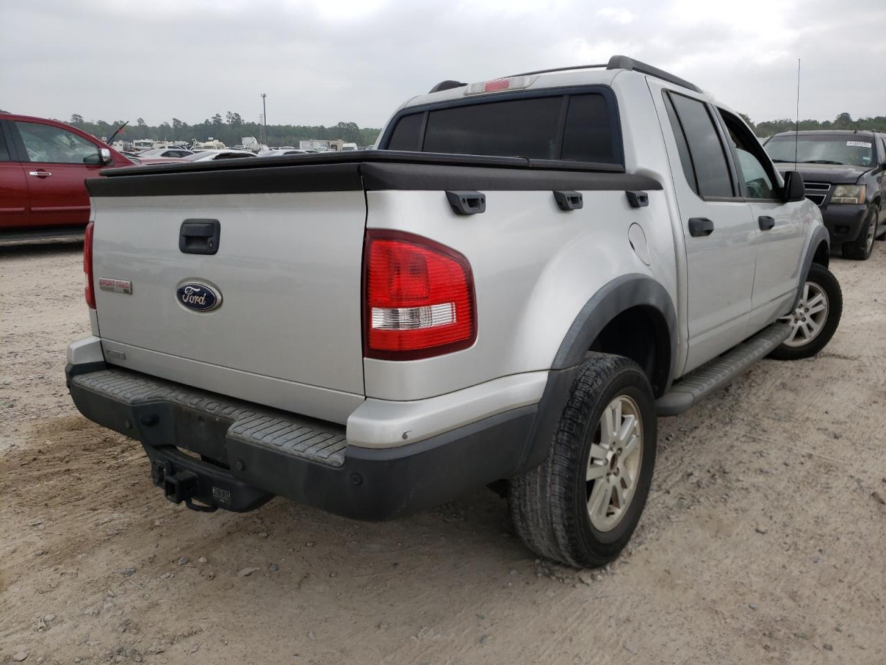 Photo 4 from auction – 2010 FORD EXPLORER S with VIN 1FMEU3BE1AUF05894