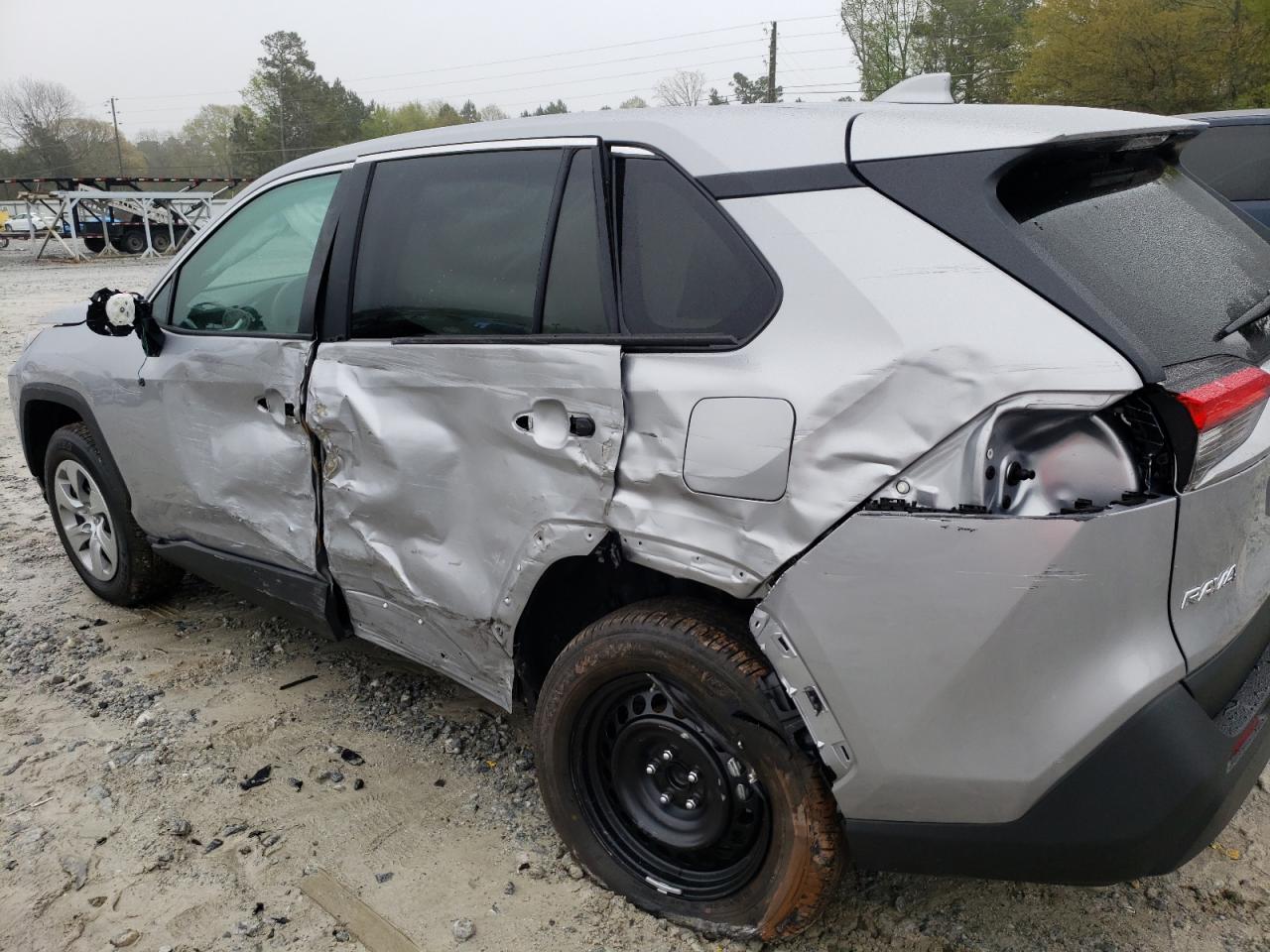 Photo 9 from auction – 2022 TOYOTA RAV4 LE with VIN 2T3K1RFV2NC183242