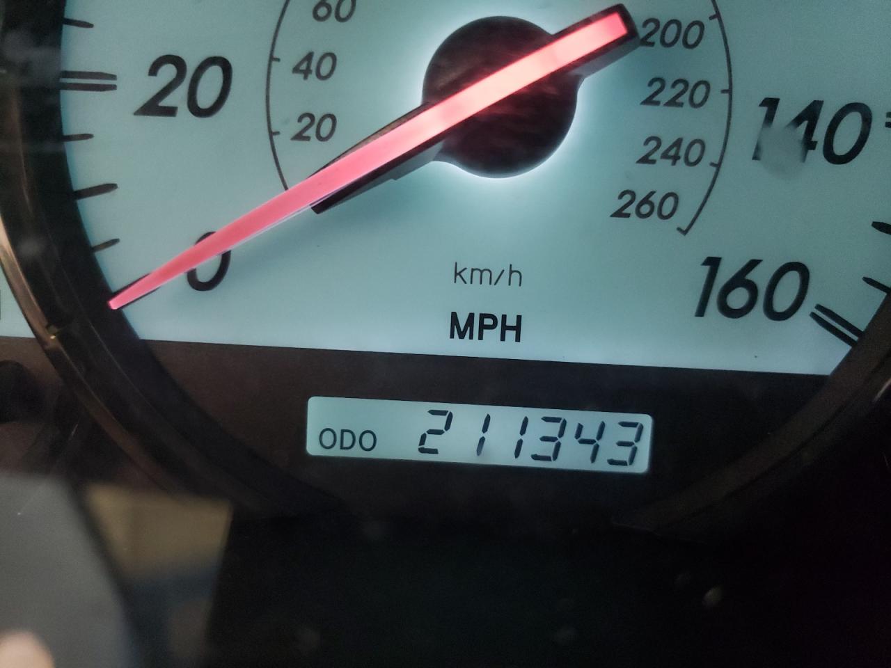 Photo 8 from auction – 2004 TOYOTA CAMRY SOLA with VIN 4T1CA38P14U011273