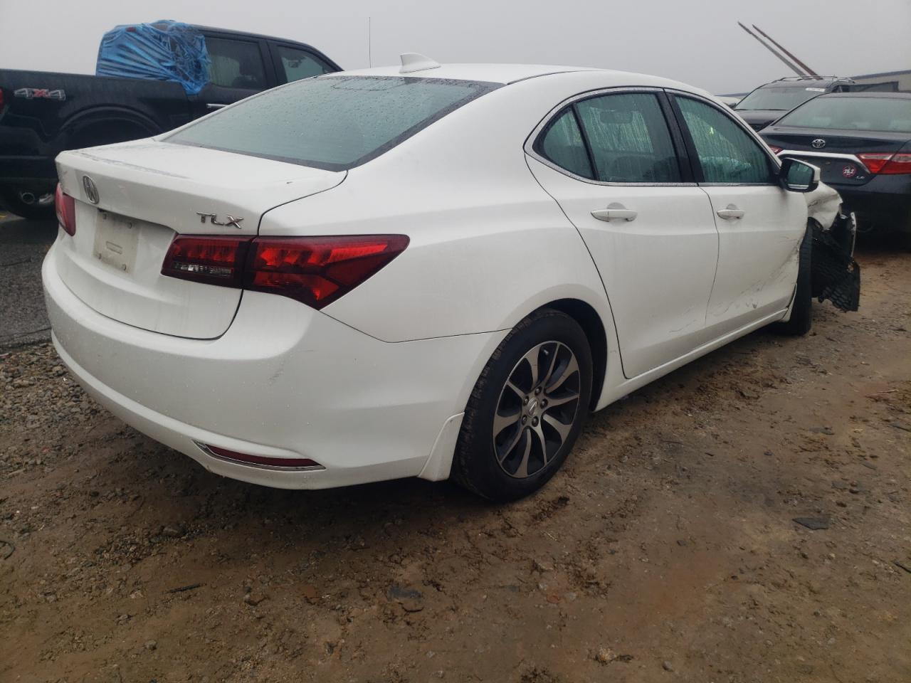 Photo 4 from auction – 2015 ACURA TLX TECH with VIN 19UUB1F56FA023436