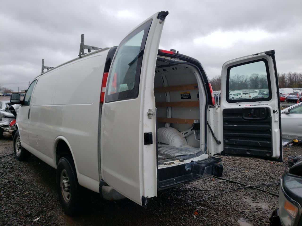 Photo 3 from auction – 2014 GMC SAVANA G25 with VIN 1GTW7FCA7E1912073