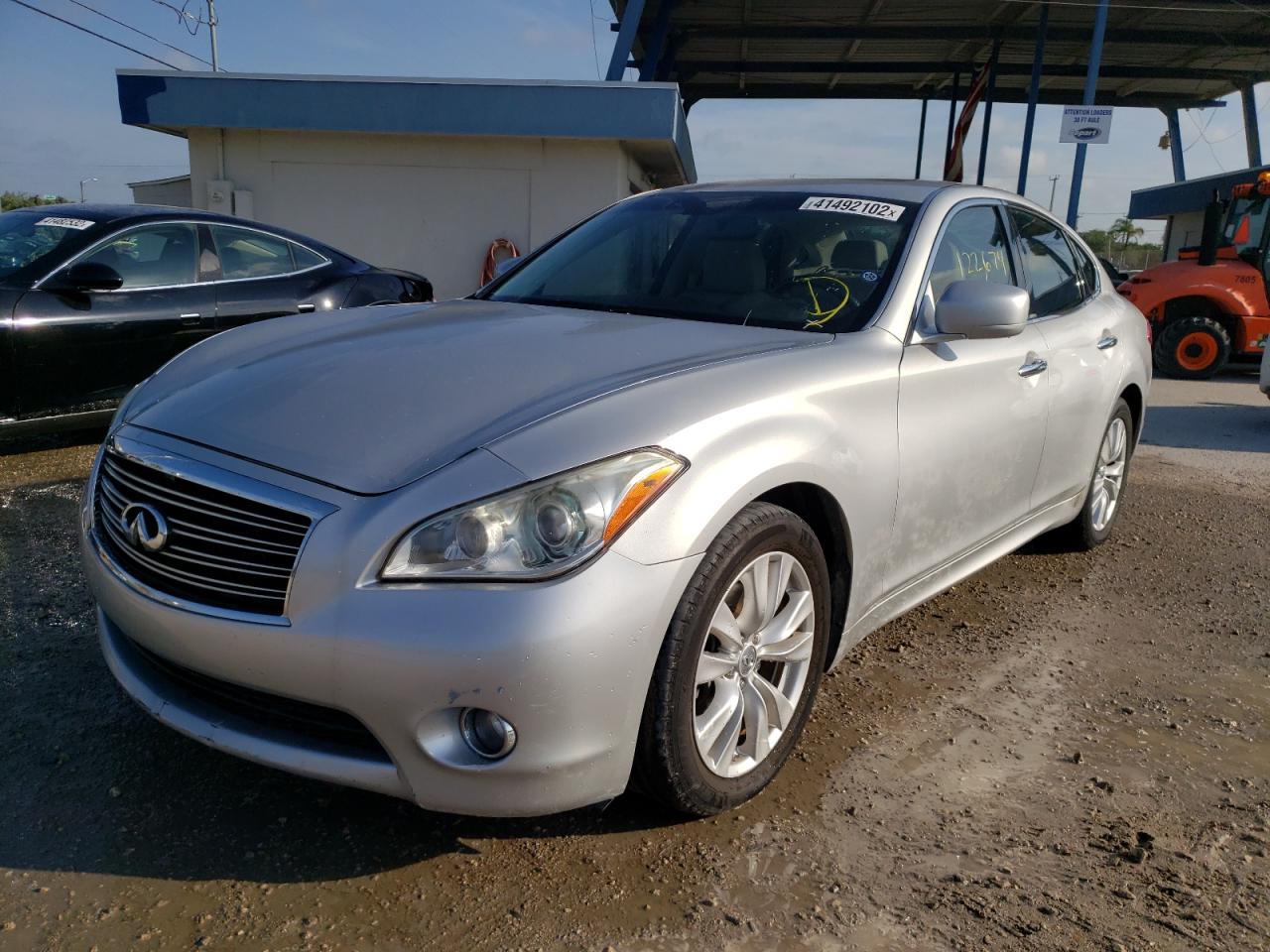 Photo 2 from auction – 2011 INFINITI M37 with VIN JN1BY1AP6BM322689