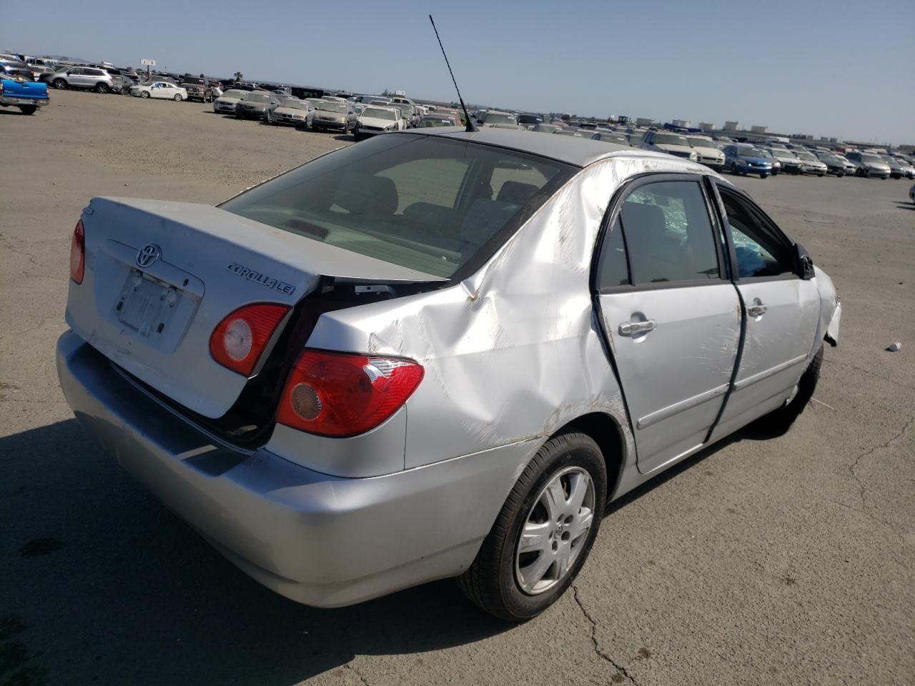 Photo 4 from auction – 2006 TOYOTA COROLLA CE with VIN JTDBR32E460067198