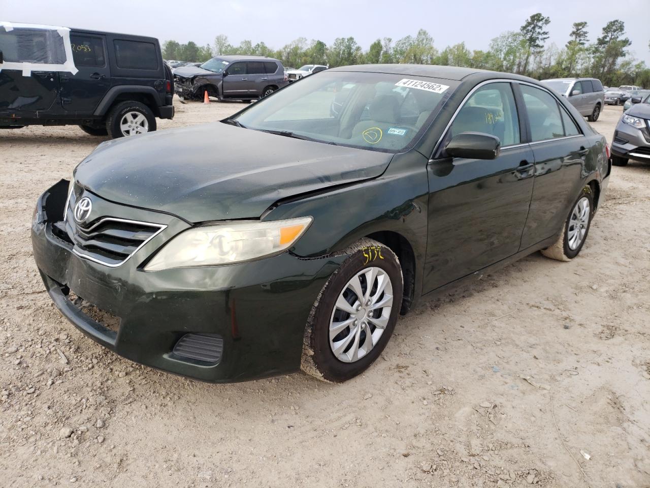 Photo 2 from auction – 2010 TOYOTA CAMRY BASE with VIN 4T4BF3EK9AR062124