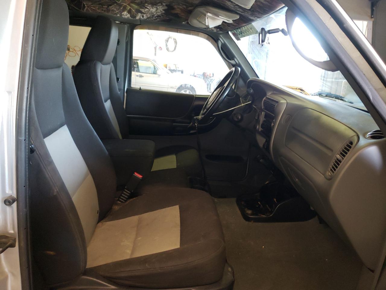 Photo 5 from auction – 2004 FORD RANGER SUP with VIN 1FTZR45E54TA19592