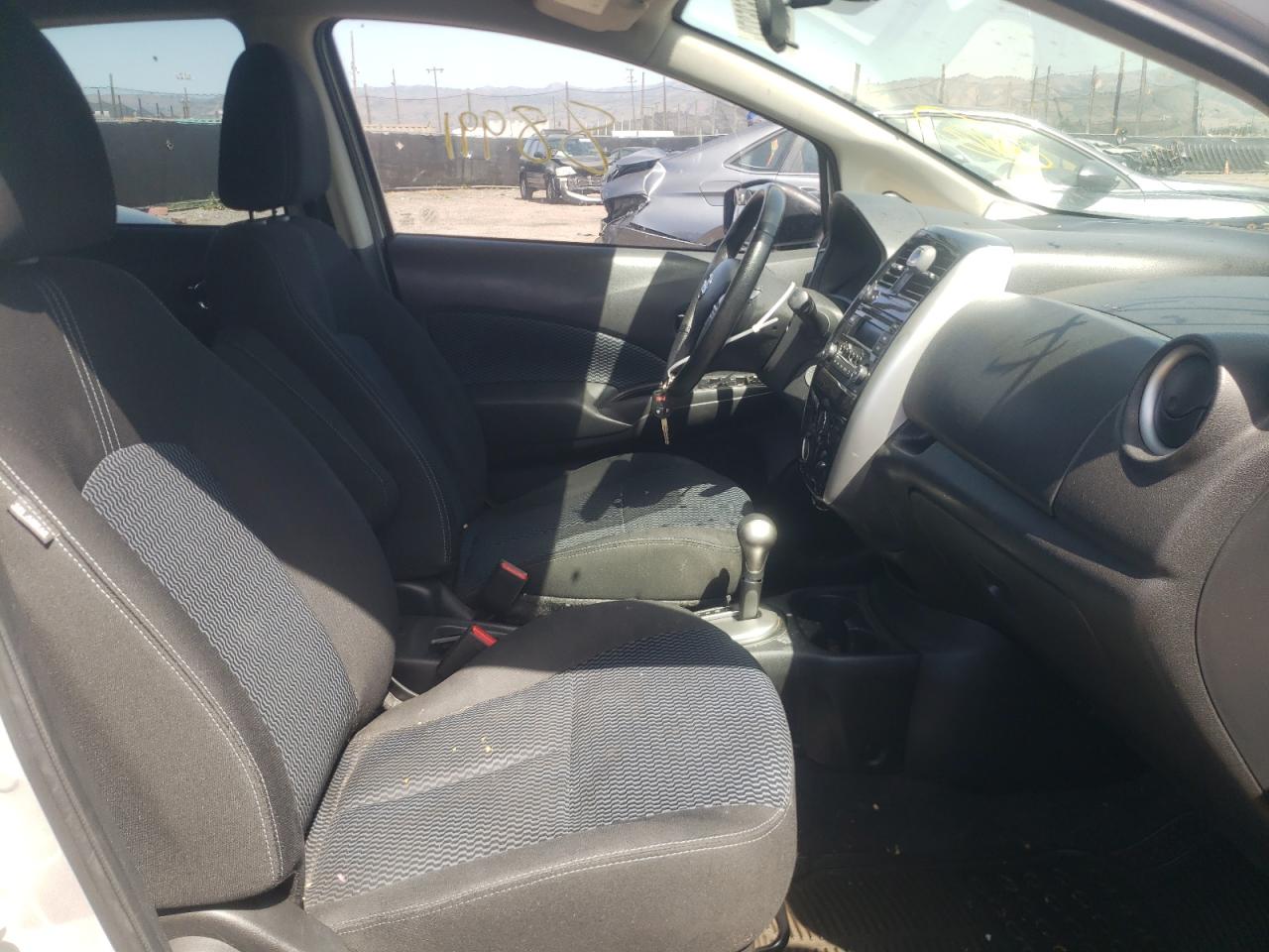 Photo 5 from auction – 2015 NISSAN VERSA NOTE with VIN 3N1CE2CP9FL421104