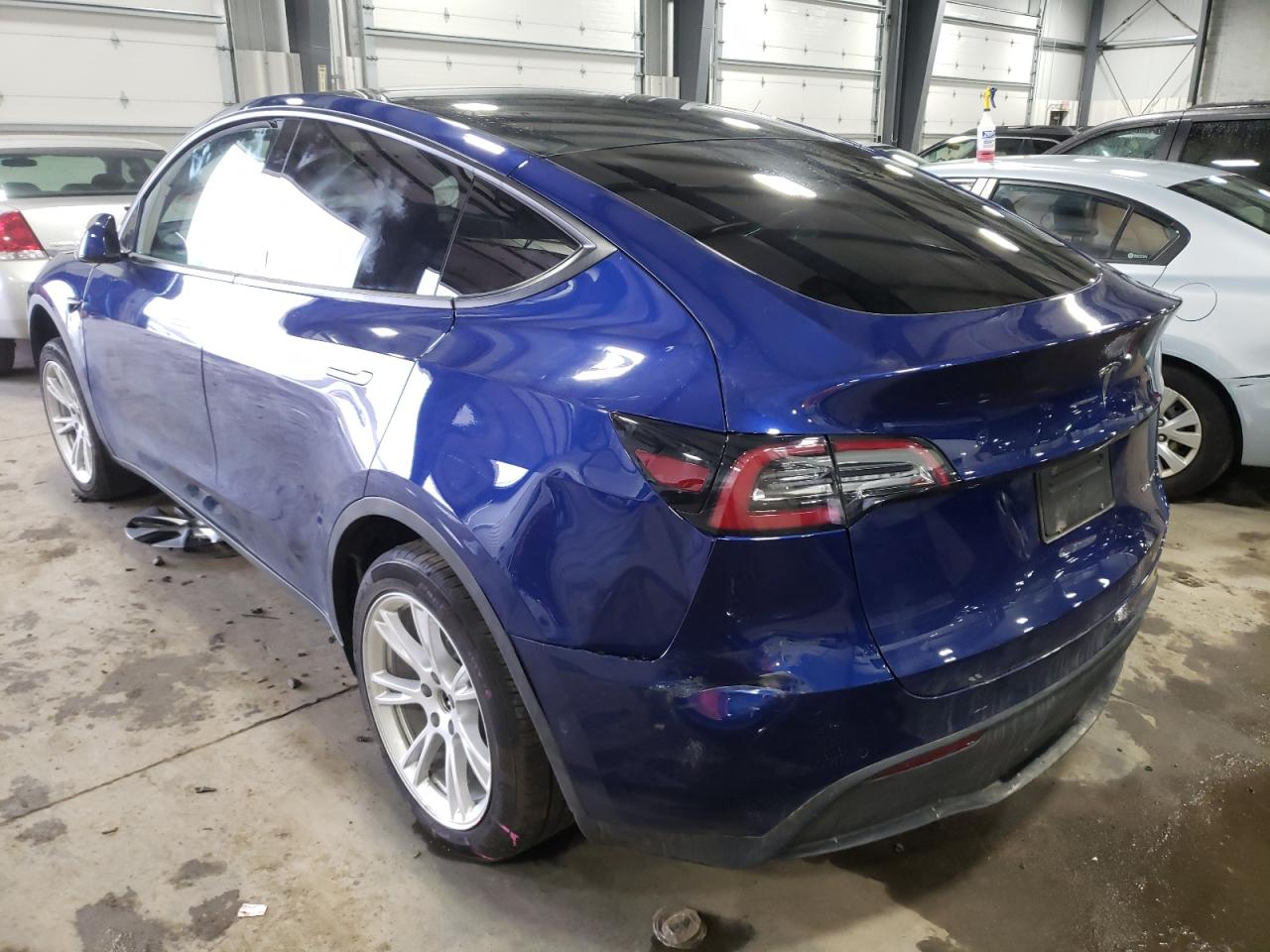 Photo 3 from auction – 2020 TESLA MODEL Y with VIN 5YJYGDEE9LF034955
