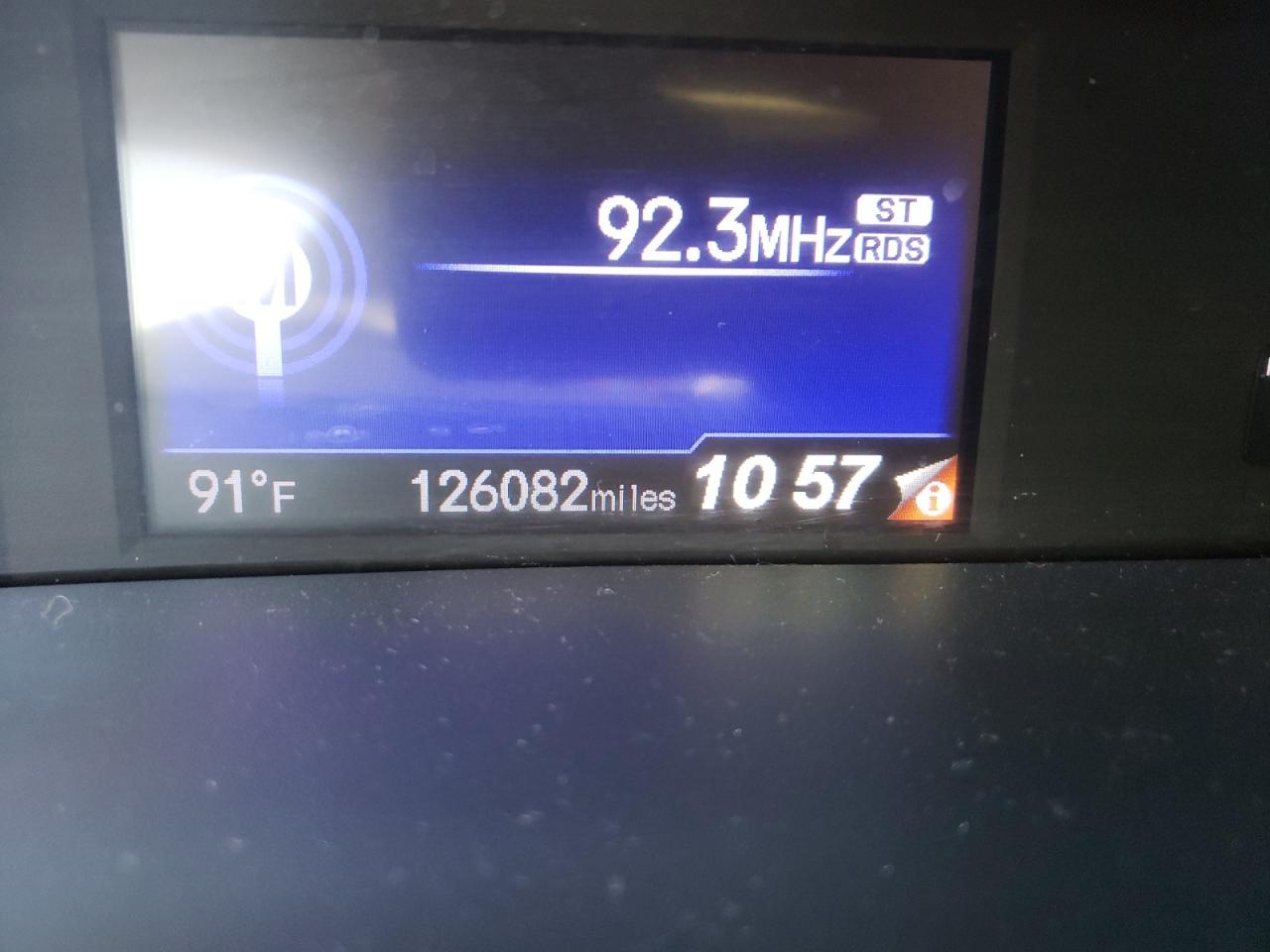 Photo 8 from auction – 2015 HONDA CIVIC SE with VIN 19XFB2F72FE230384