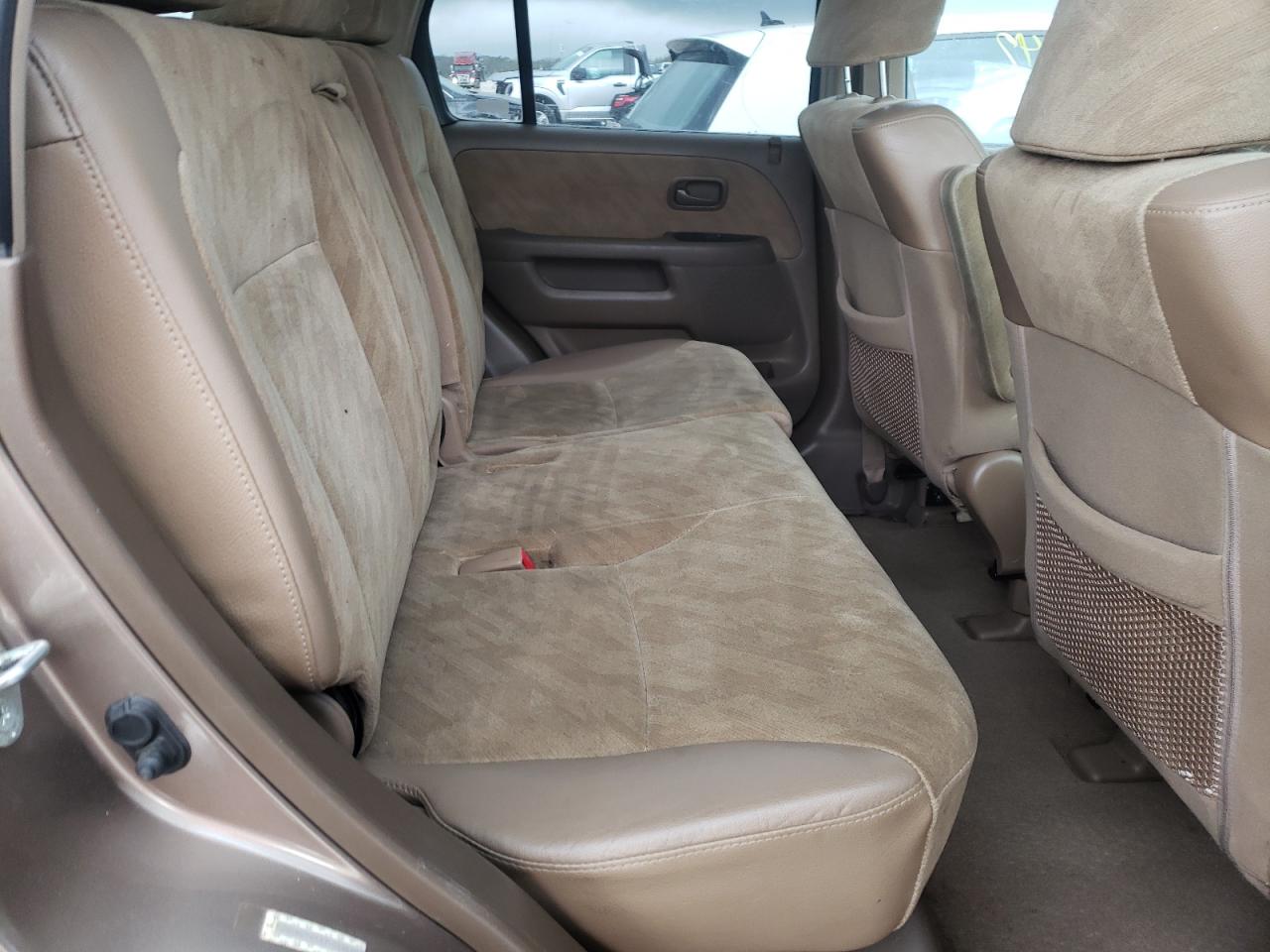 Photo 6 from auction – 2003 HONDA CR-V with VIN JHLRD78843C023849