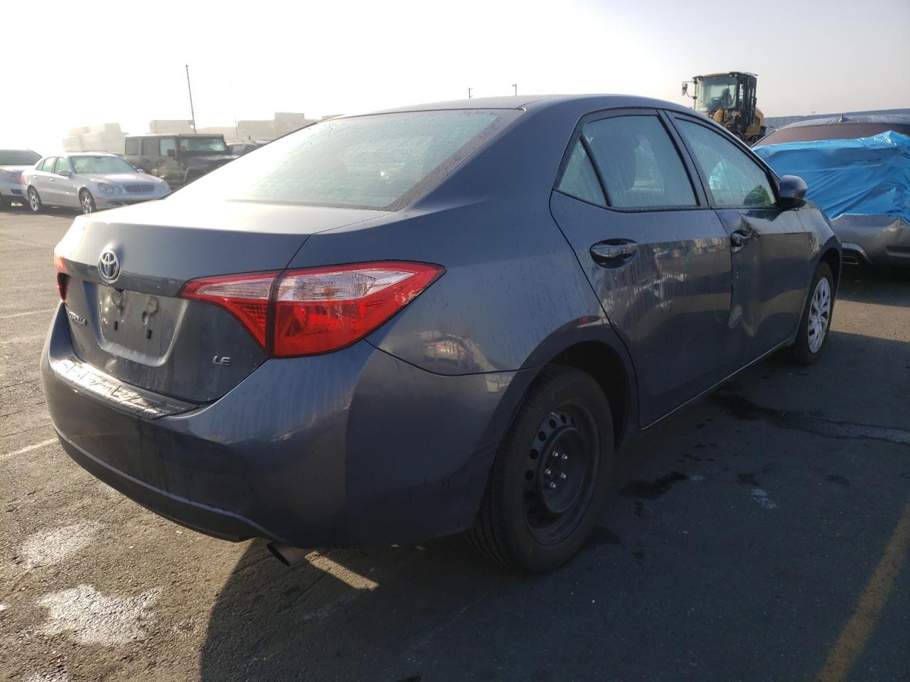 Photo 4 from auction – 2017 TOYOTA COROLLA L with VIN 5YFBURHE3HP713686