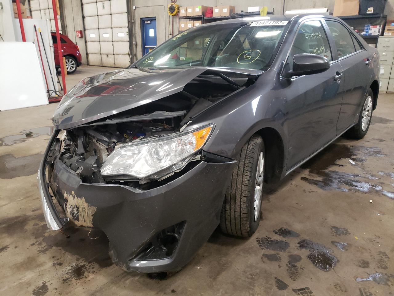 Photo 2 from auction – 2014 TOYOTA CAMRY L with VIN 4T4BF1FK1ER414993