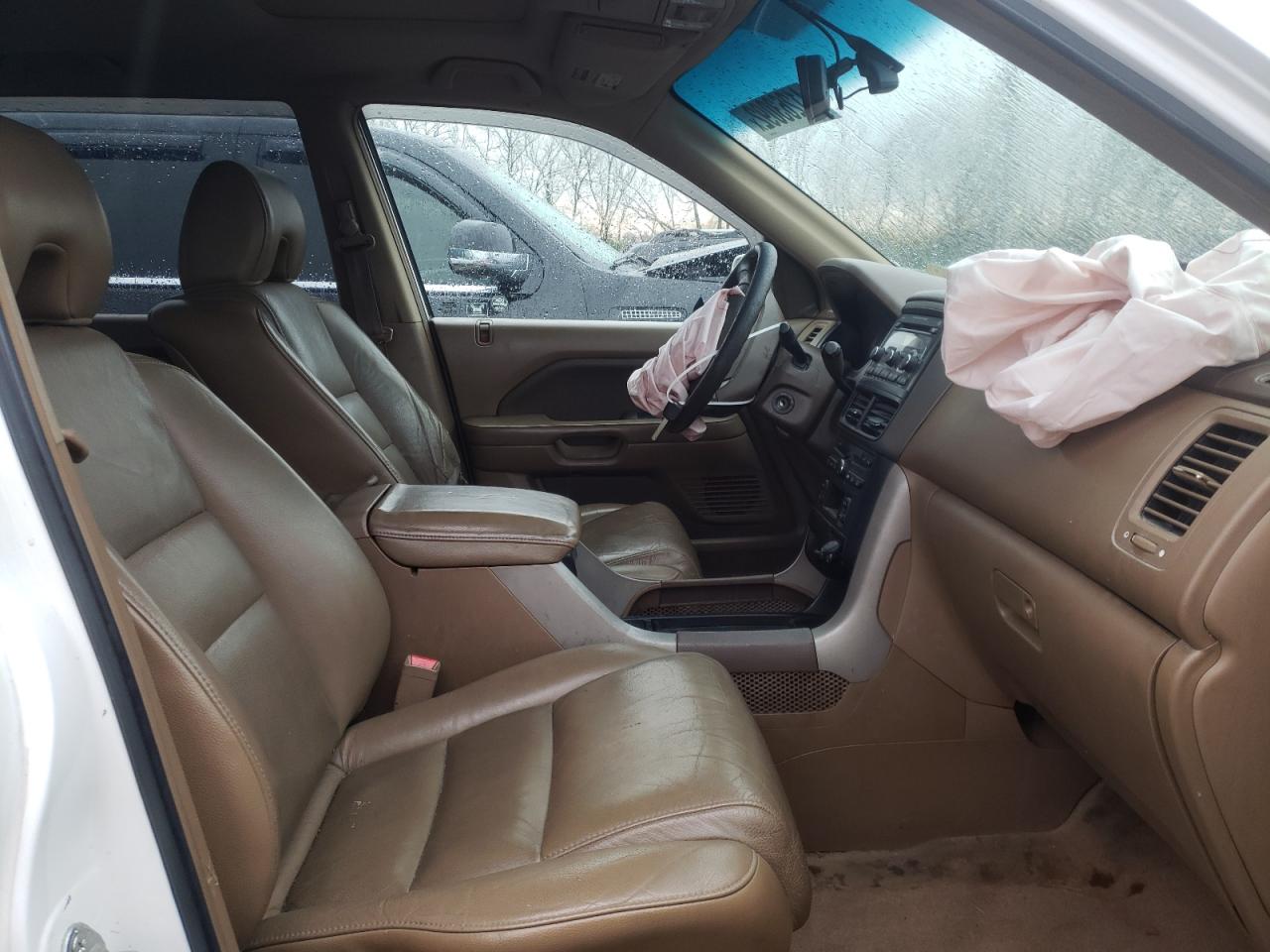 Photo 5 from auction – 2008 HONDA PILOT EXL with VIN 5FNYF28598B018099