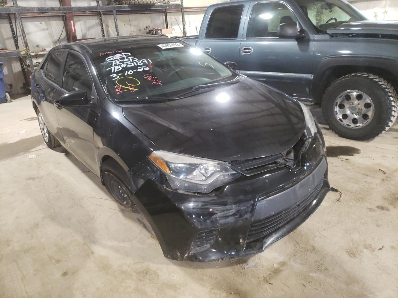 TOYOTA COROLLA L 2014 with VIN 5YFBURHE2EP021575 - Photo from auction