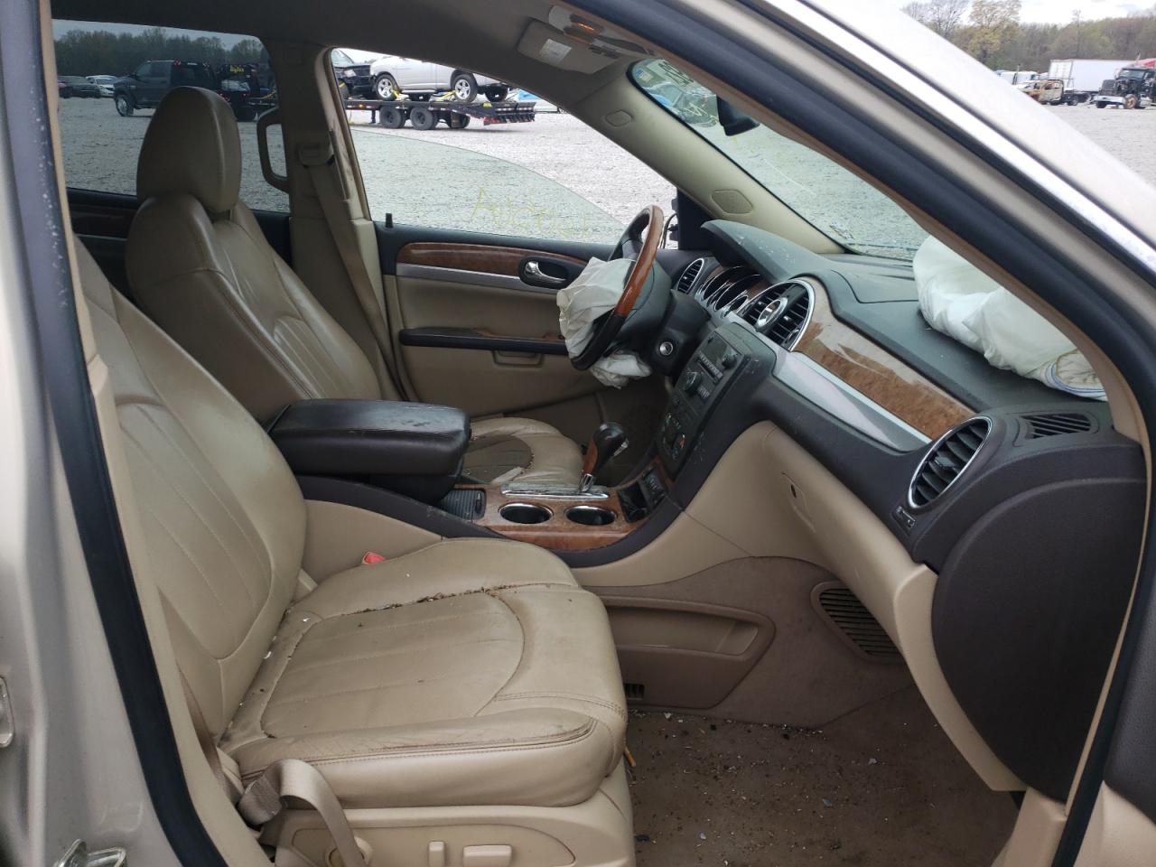 Photo 5 from auction – 2009 BUICK ENCLAVE CX with VIN 5GAEV23DX9J135285