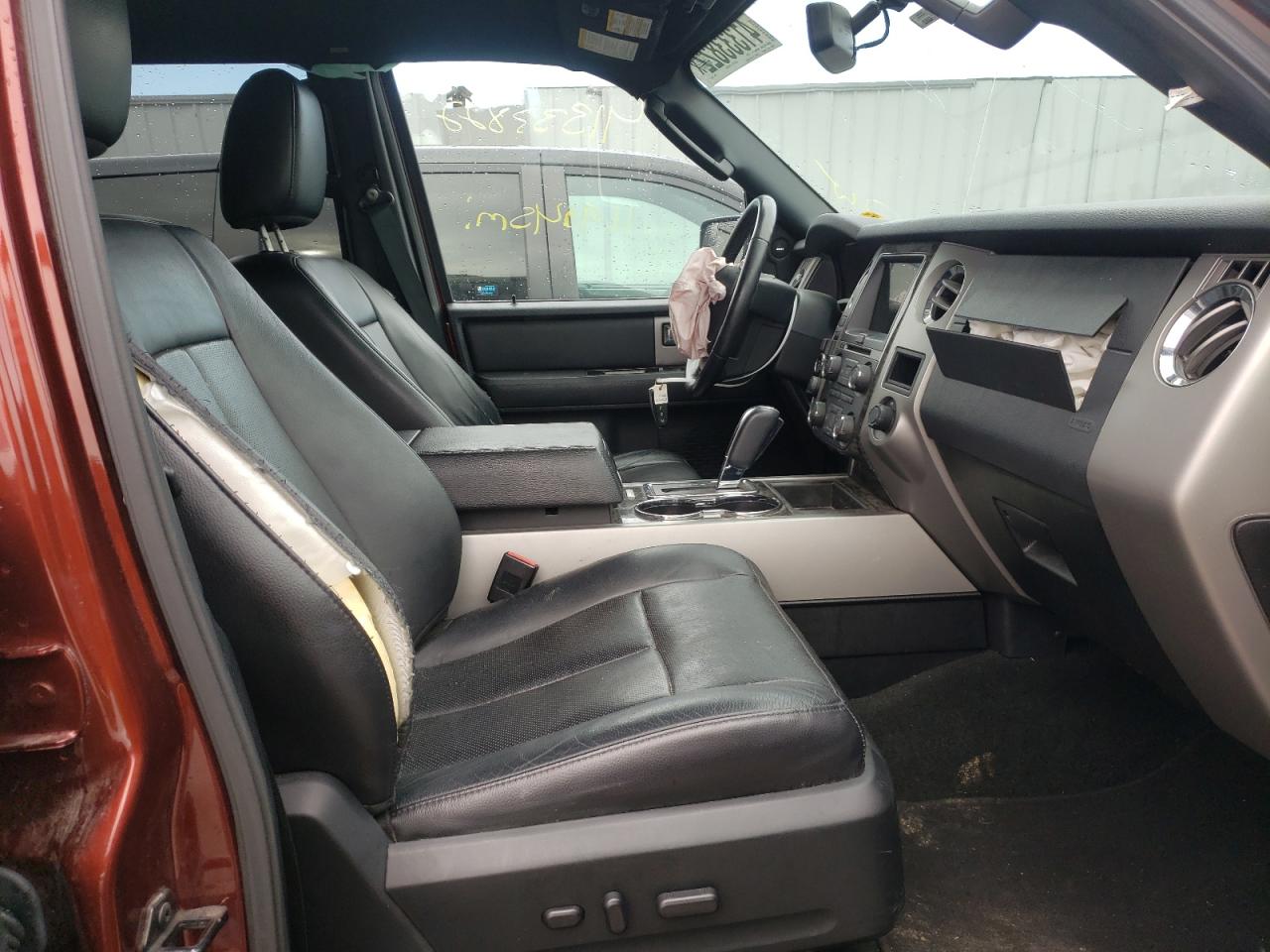 Photo 5 from auction – 2016 FORD EXPEDITION with VIN 1FMJU2AT4GEF53711
