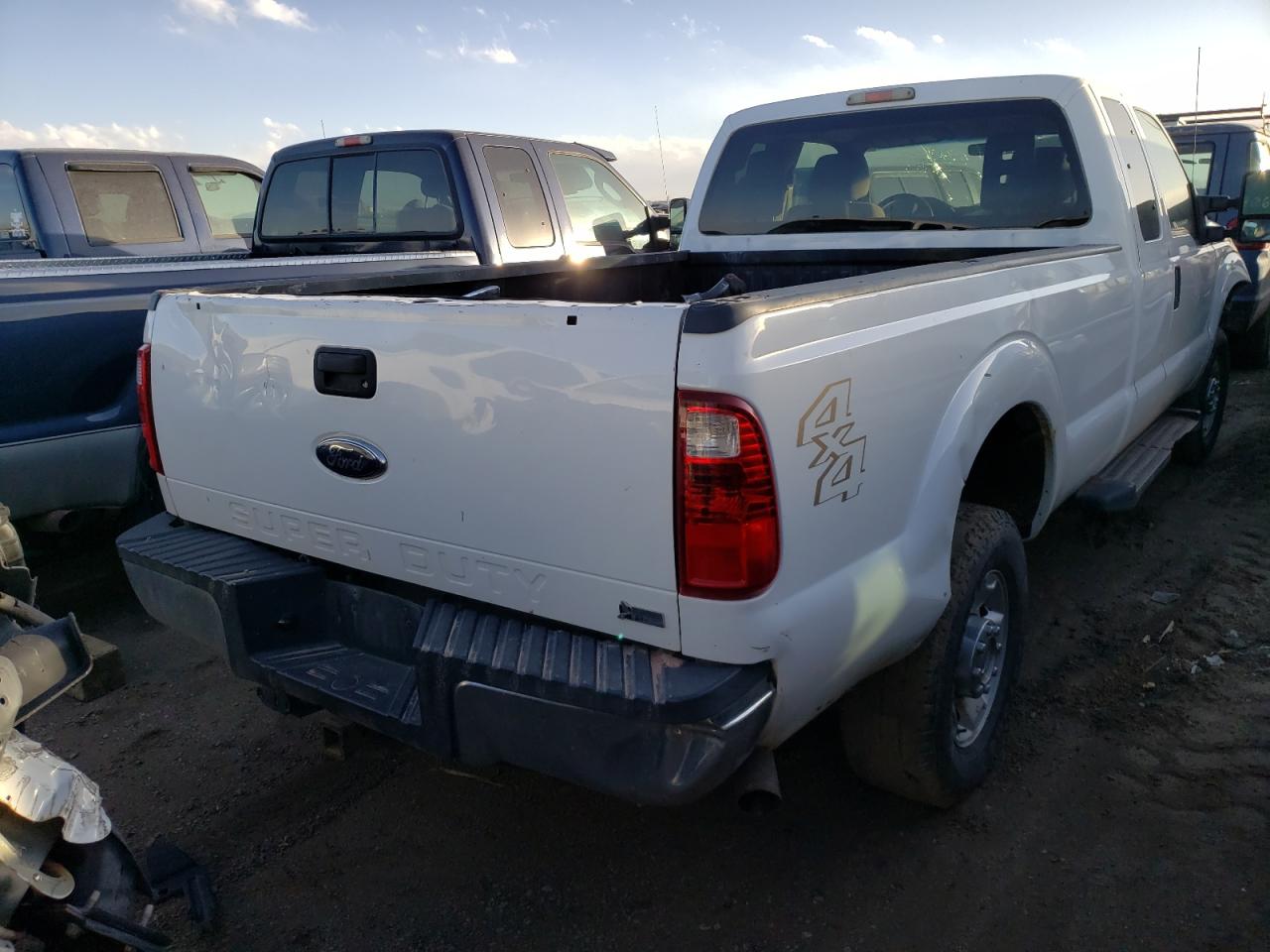 Photo 4 from auction – 2011 FORD F250 SUPER with VIN 1FT7X2B61BEB80974