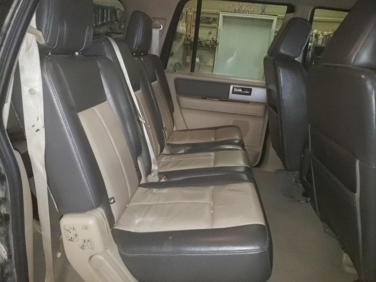 Photo 6 from auction – 2007 FORD EXPEDITION with VIN 1FMFK185X7LA33084