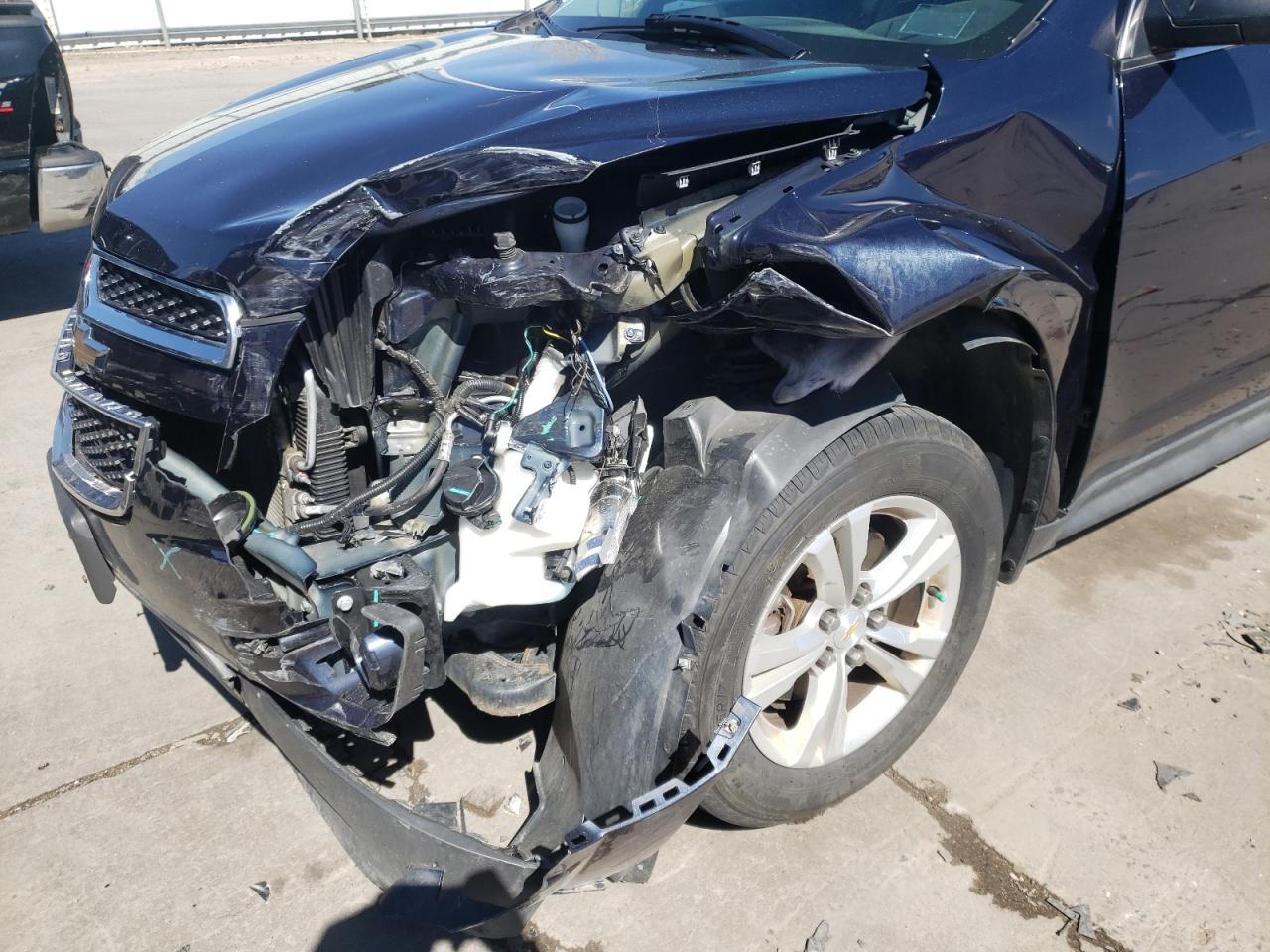 Photo 9 from auction – 2015 CHEVROLET EQUINOX LS with VIN 2GNALAEKXF6163502