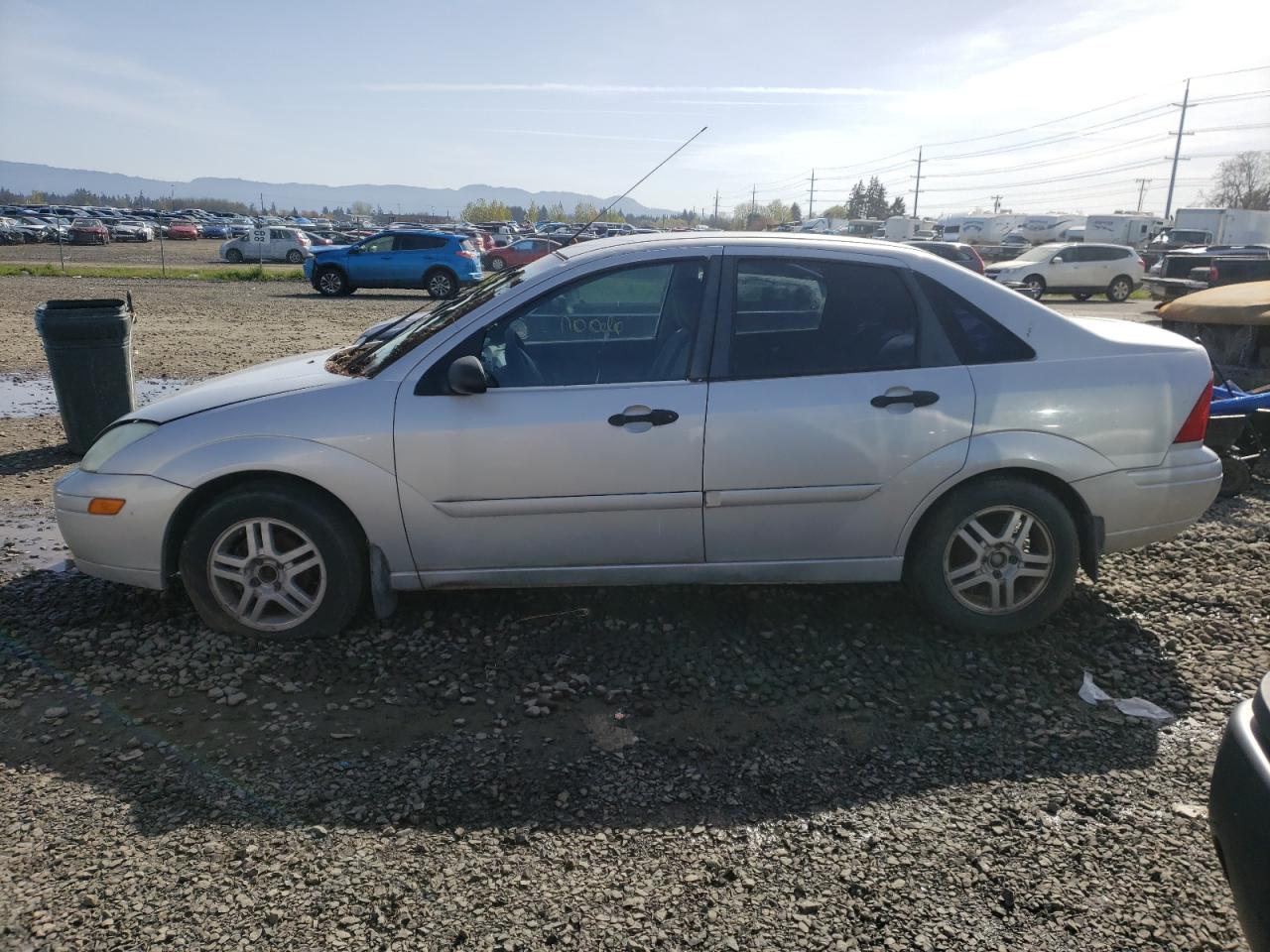 Photo 9 from auction – 2002 FORD FOCUS SE with VIN 1FAFP343X2W126741