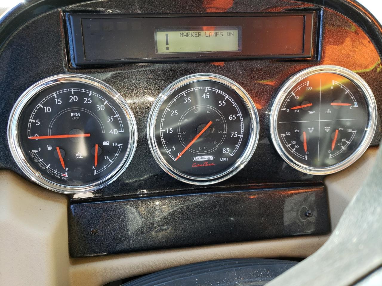 Photo 8 from auction – 2018 FREIGHTLINER CHASSIS XC with VIN 4UZFCHFE2JCKA3675