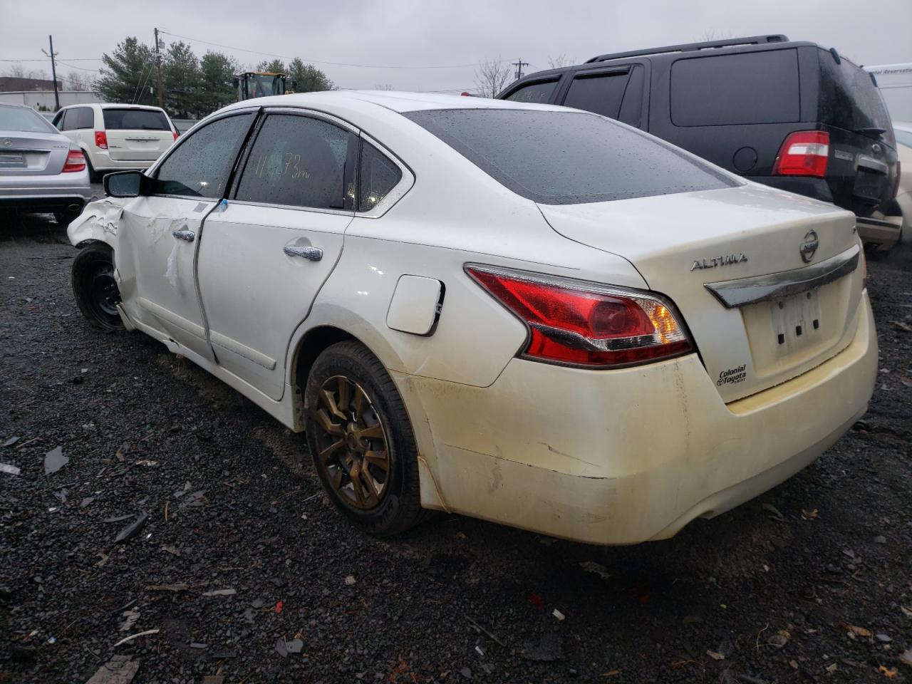 Photo 3 from auction – 2015 NISSAN ALTIMA 2.5 with VIN 1N4AL3AP3FN908355