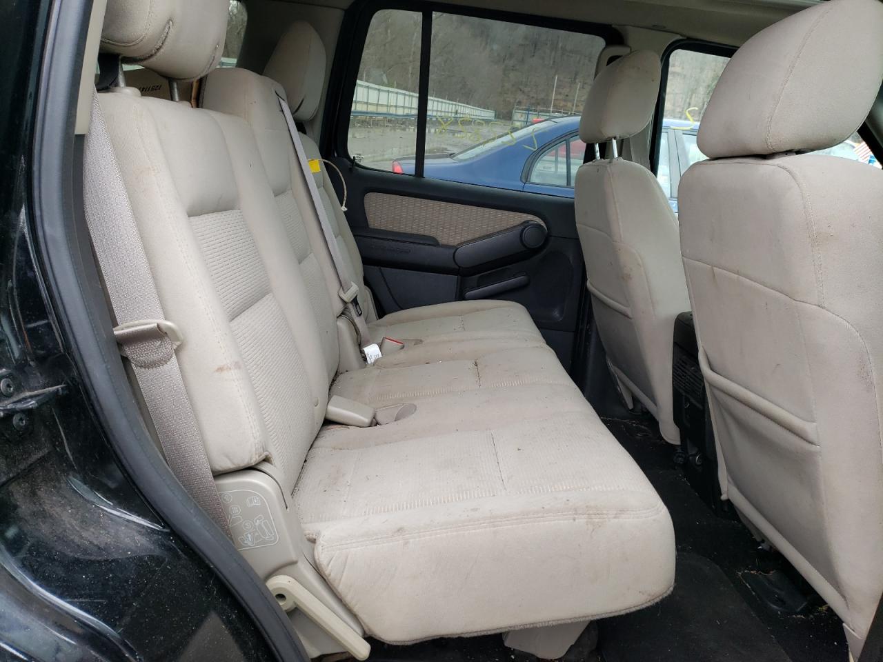 Photo 6 from auction – 2008 FORD EXPLORER X with VIN 1FMEU73E48UA87282