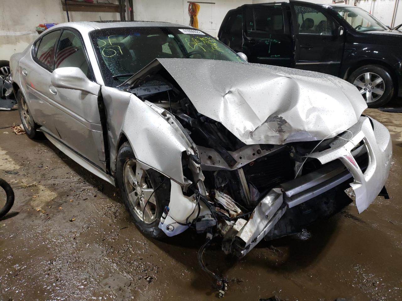 Photo 1 from auction – 2007 PONTIAC GRAND PRIX with VIN 2G2WP552471182009