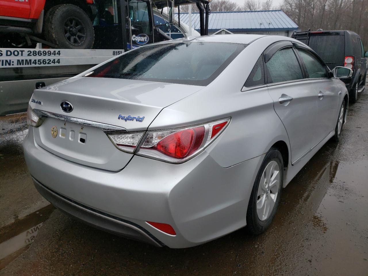 Photo 4 from auction – 2013 HYUNDAI SONATA HYB with VIN KMHEC4A40DA070969