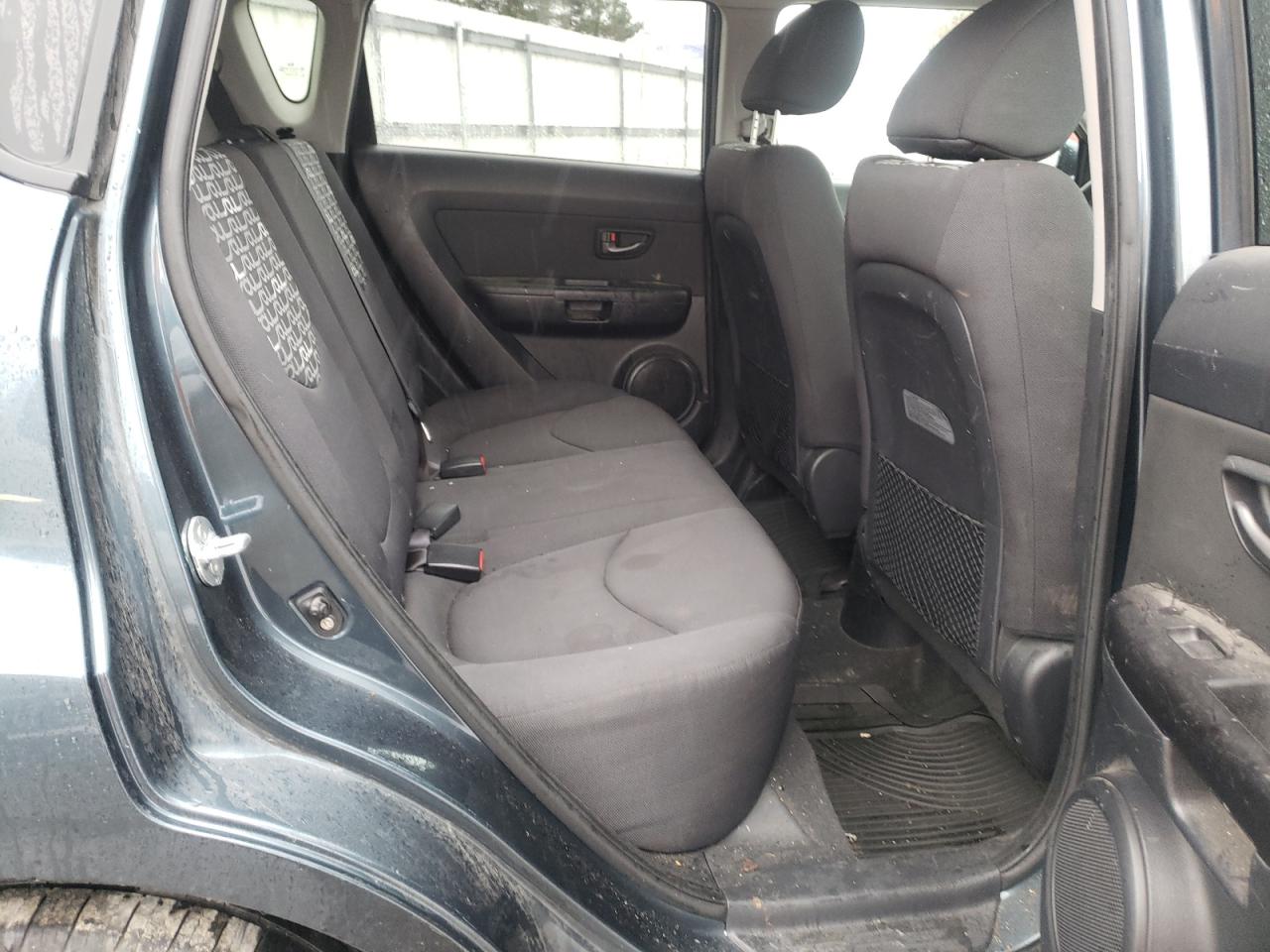 Photo 6 from auction – 2011 KIA SOUL + with VIN KNDJT2A26B7238436