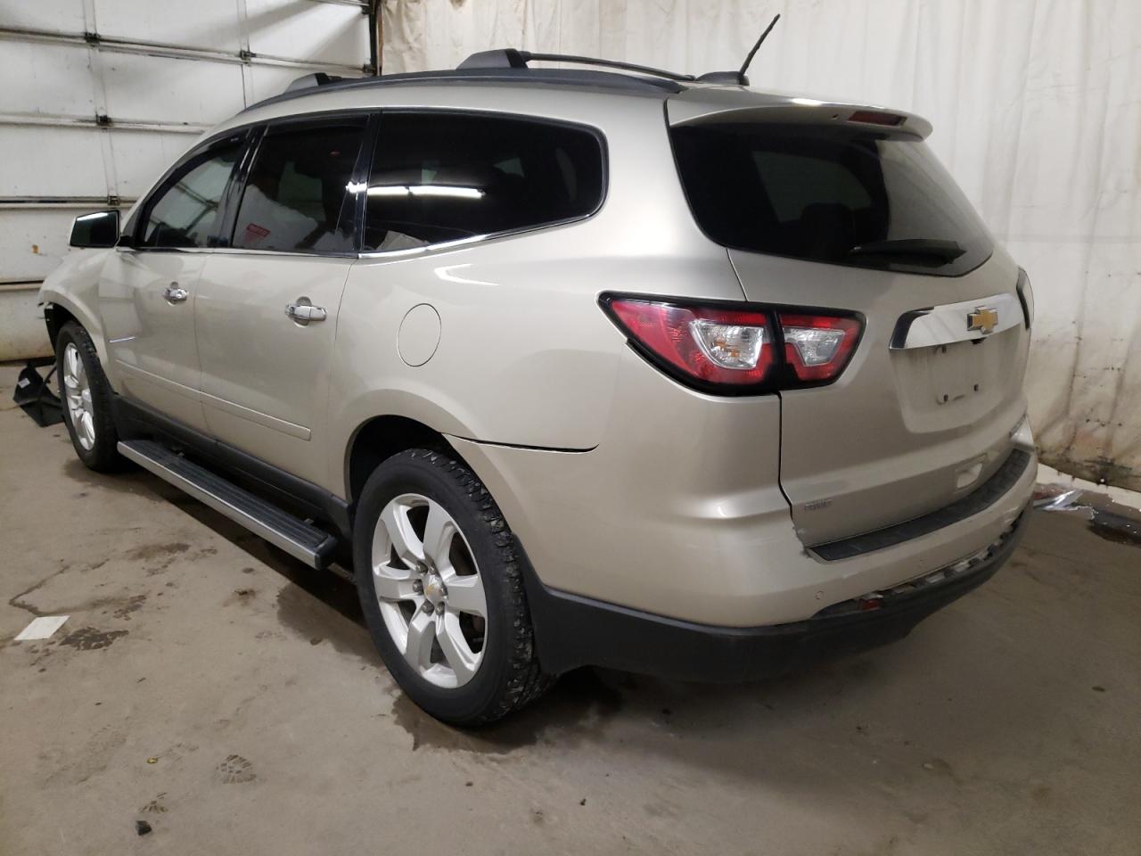 Photo 3 from auction – 2016 CHEVROLET TRAVERSE L with VIN 1GNKVGKD7GJ214790