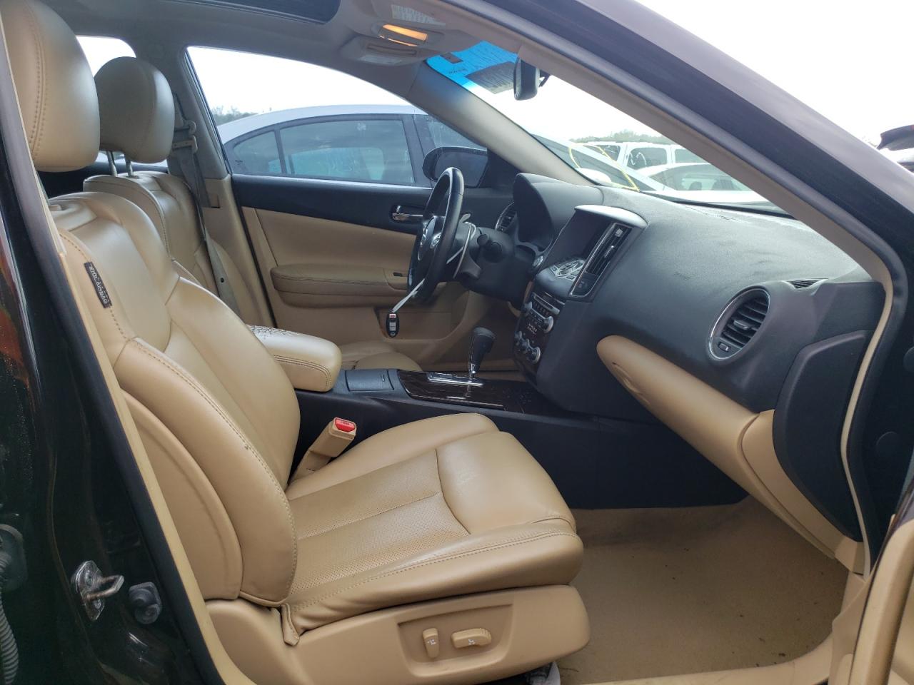 Photo 5 from auction – 2010 NISSAN MAXIMA S with VIN 1N4AA5AP2AC865987