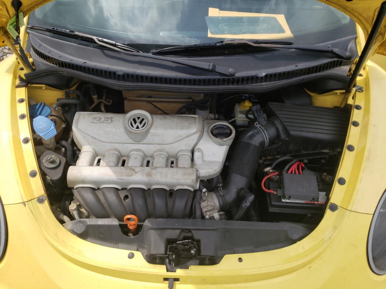 Photo 7 from auction – 2009 VOLKSWAGEN NEW BEETLE with VIN 3VWPW31C99M504724