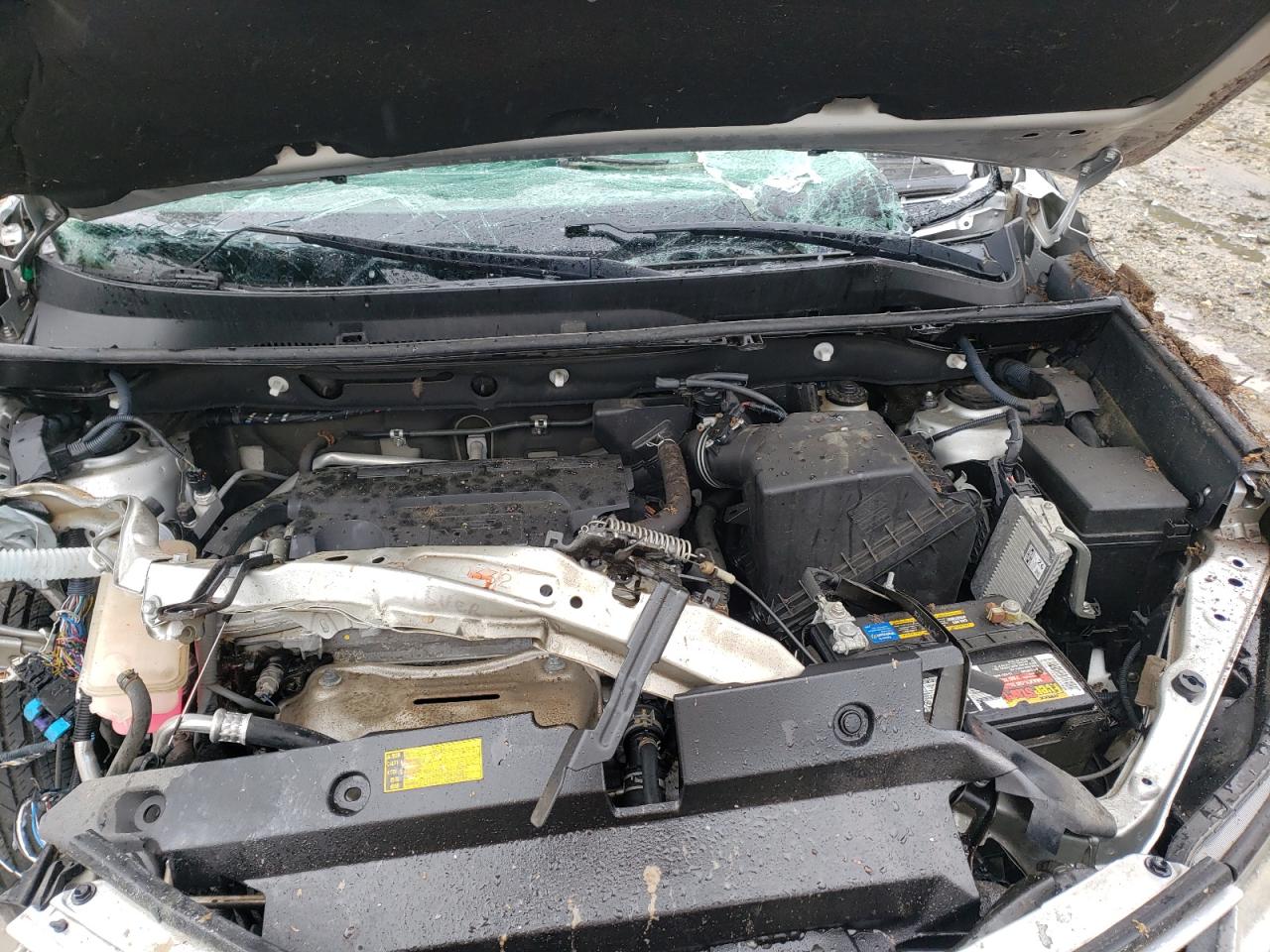 Photo 7 from auction – 2013 TOYOTA RAV4 LE with VIN 2T3BFREV7DW015046