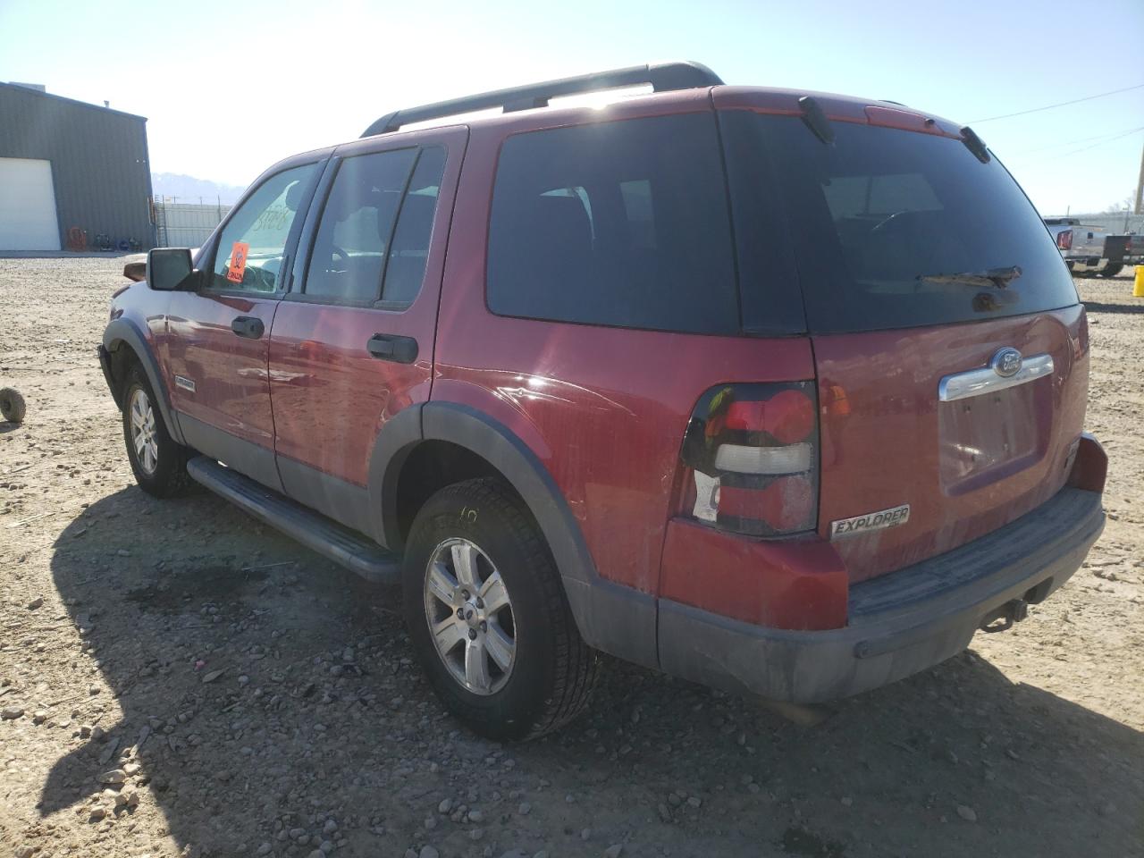 Photo 3 from auction – 2006 FORD EXPLORER X with VIN 1FMEU73E56UA56409