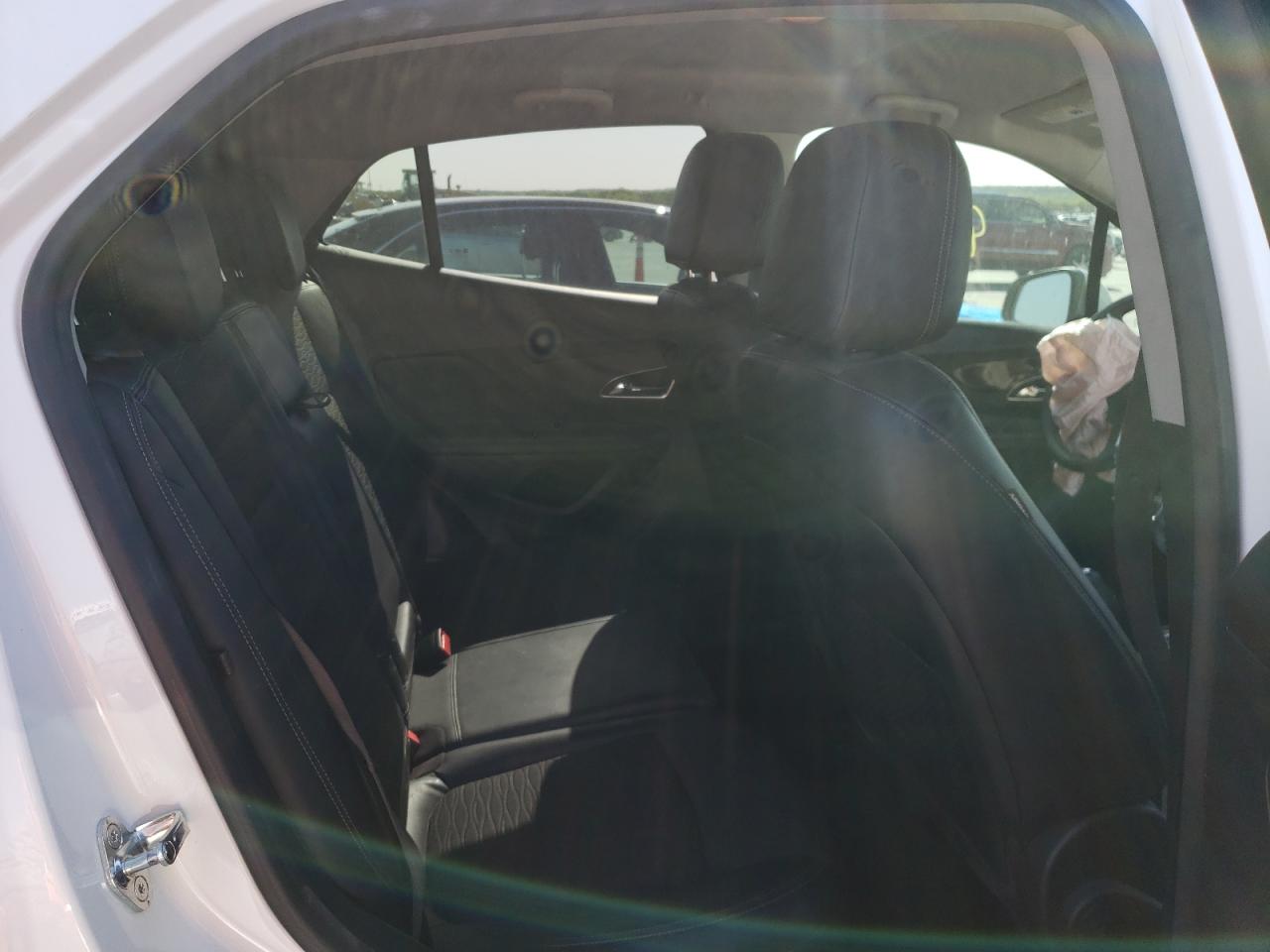 Photo 6 from auction – 2016 BUICK ENCORE with VIN KL4CJASB0GB614053