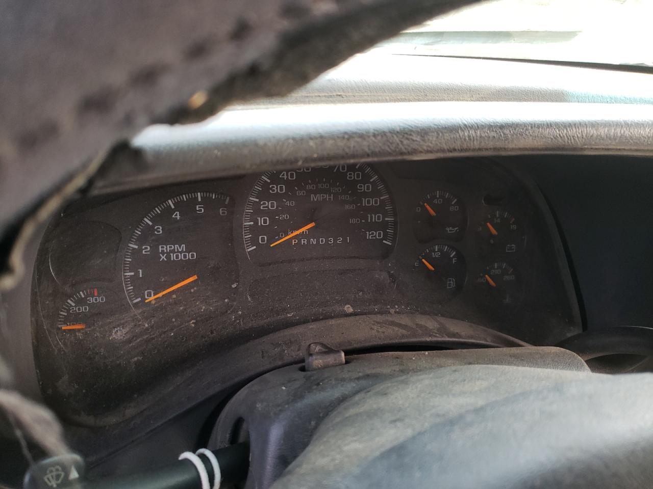 Photo 8 from auction – 2006 CHEVROLET SILVERADO with VIN 1GCHK29U96E250573