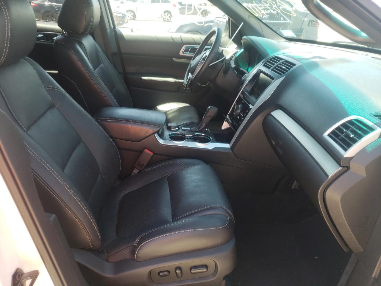 Photo 5 from auction – 2015 FORD EXPLORER S with VIN 1FM5K8GT1FGB89400
