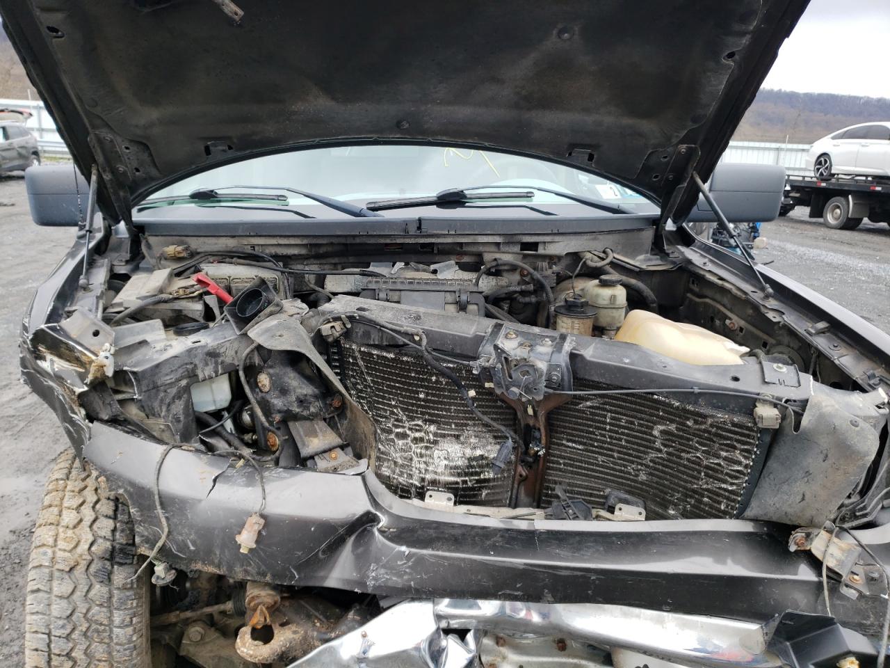 Zdjęcie 7 z aukcji – 2006 FORD F150 z VIN 1FTPX14526NB02434