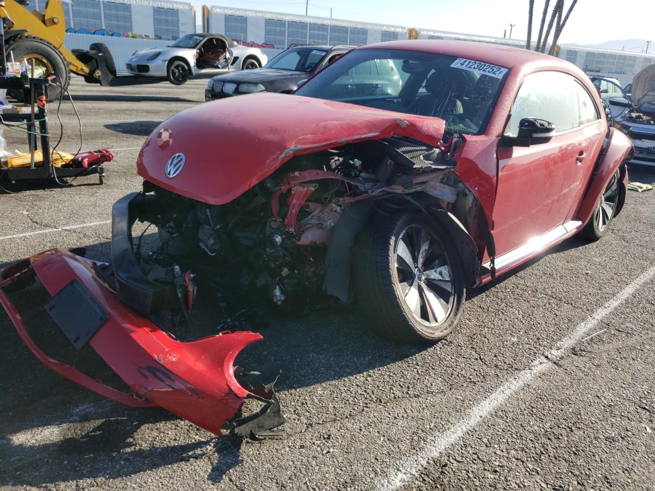 Photo 2 from auction – 2013 VOLKSWAGEN BEETLE TUR with VIN 3VWVA7AT2DM634057